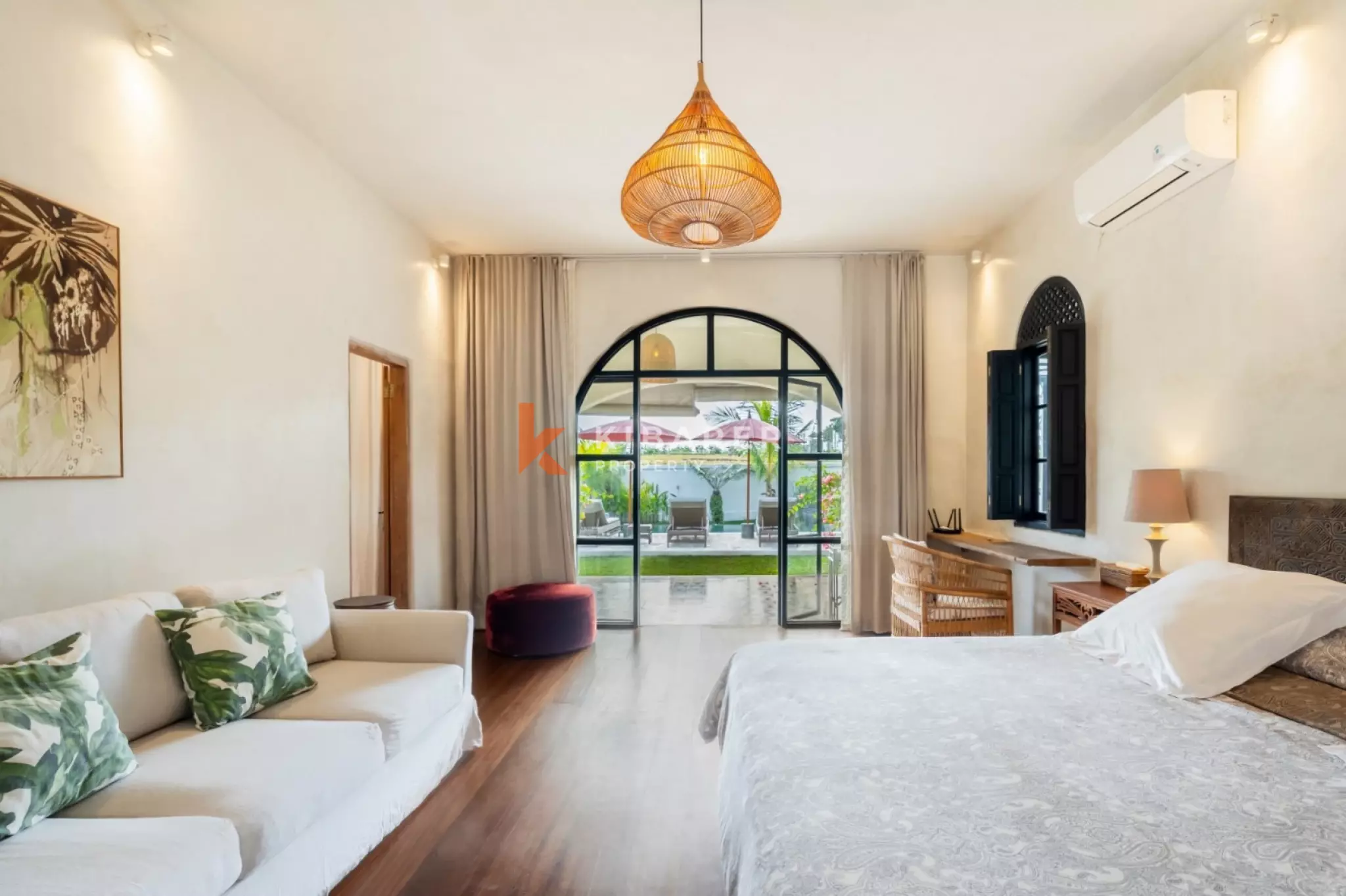 Arches blanches et rêves tropicaux – Villa de 4 chambres à Umalas