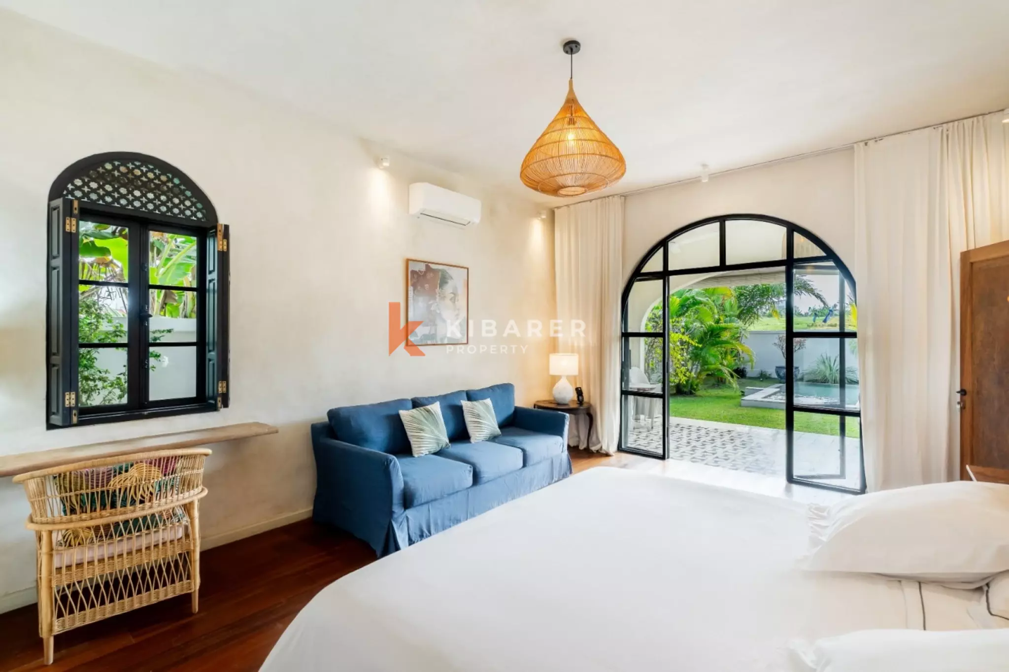Arches blanches et rêves tropicaux – Villa de 4 chambres à Umalas