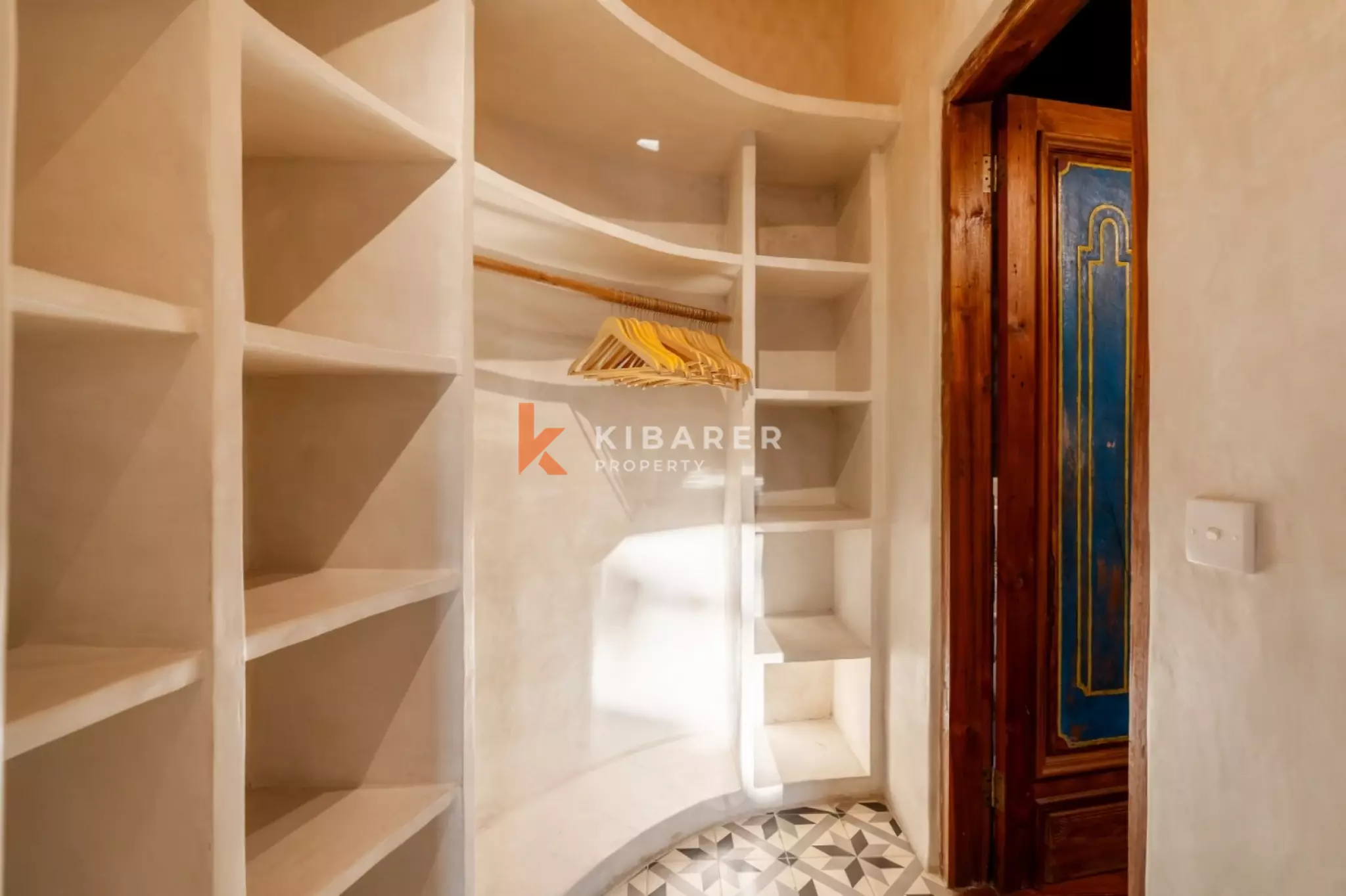 Arches blanches et rêves tropicaux – Villa de 4 chambres à Umalas