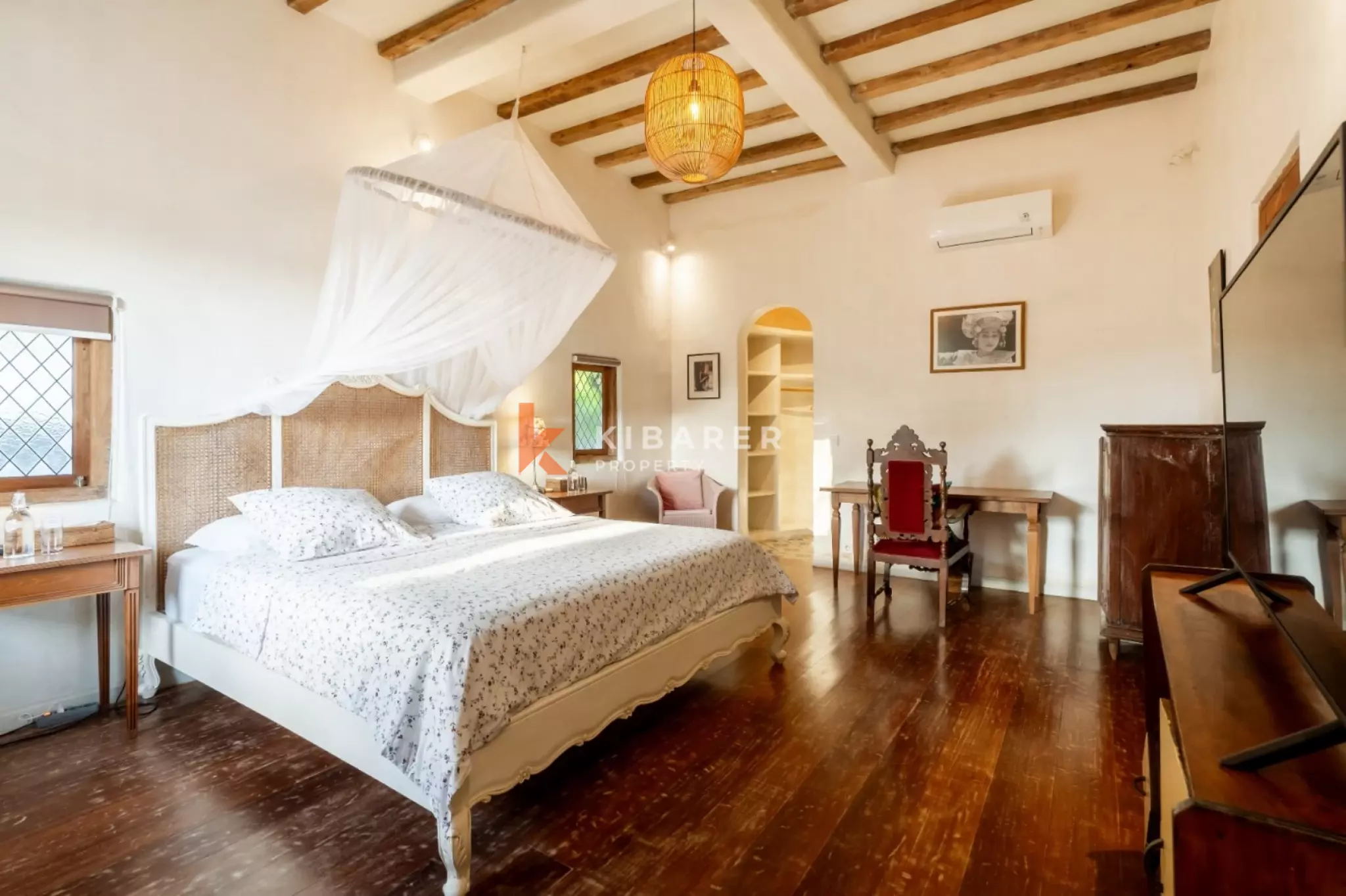 Arches blanches et rêves tropicaux – Villa de 4 chambres à Umalas