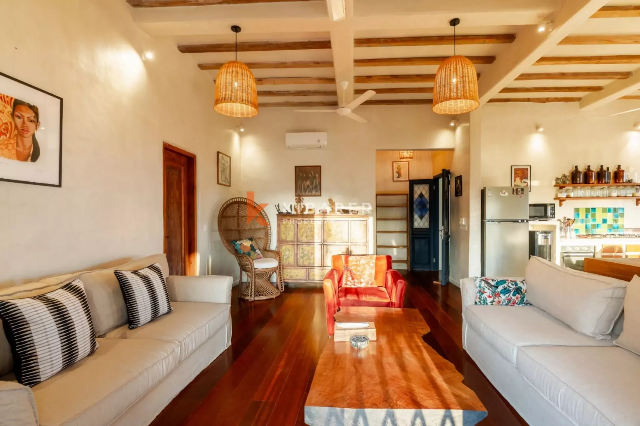 Arches blanches et rêves tropicaux – Villa de 4 chambres à Umalas