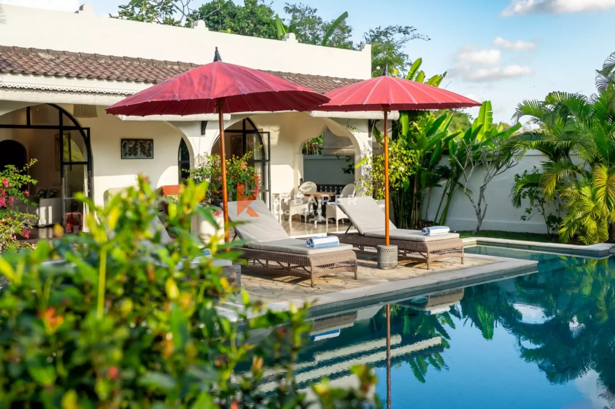 Arches blanches et rêves tropicaux – Villa de 4 chambres à Umalas