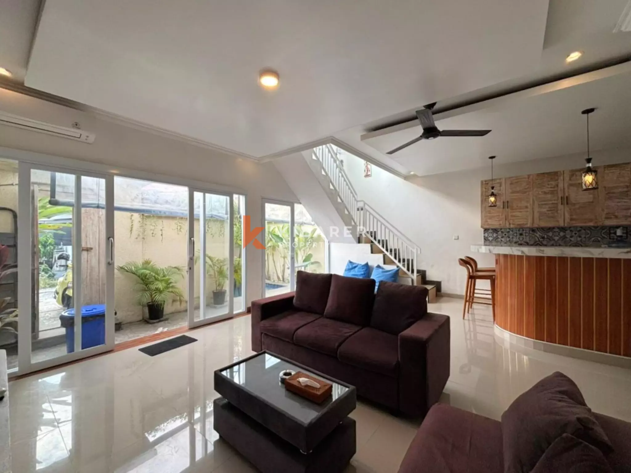 Hunian Minimalis – Vila Dua Kamar Tidur di Dekat Berawa