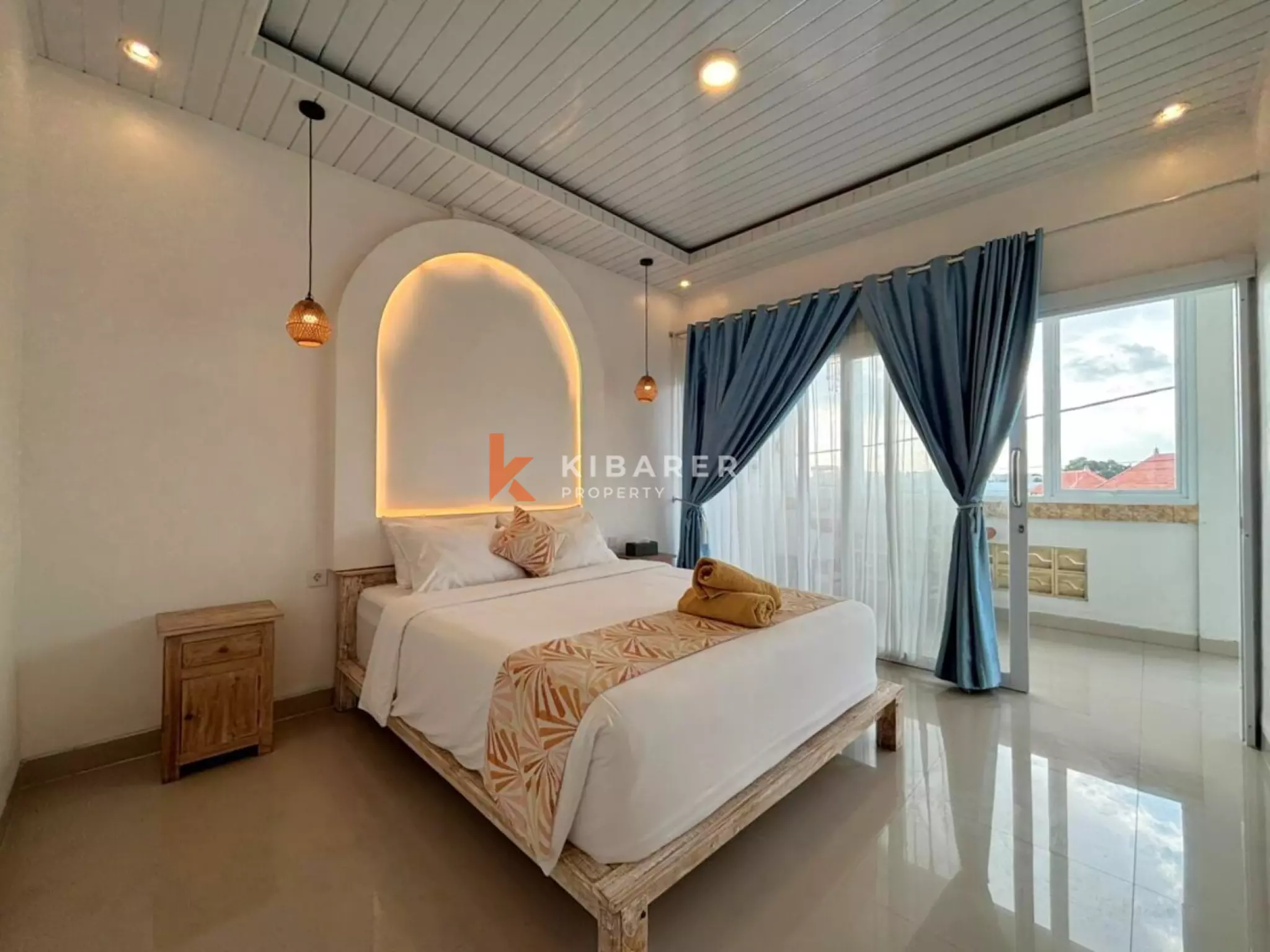 Hunian Bergaya – Vila Dua Kamar Tidur Dekat Berawa