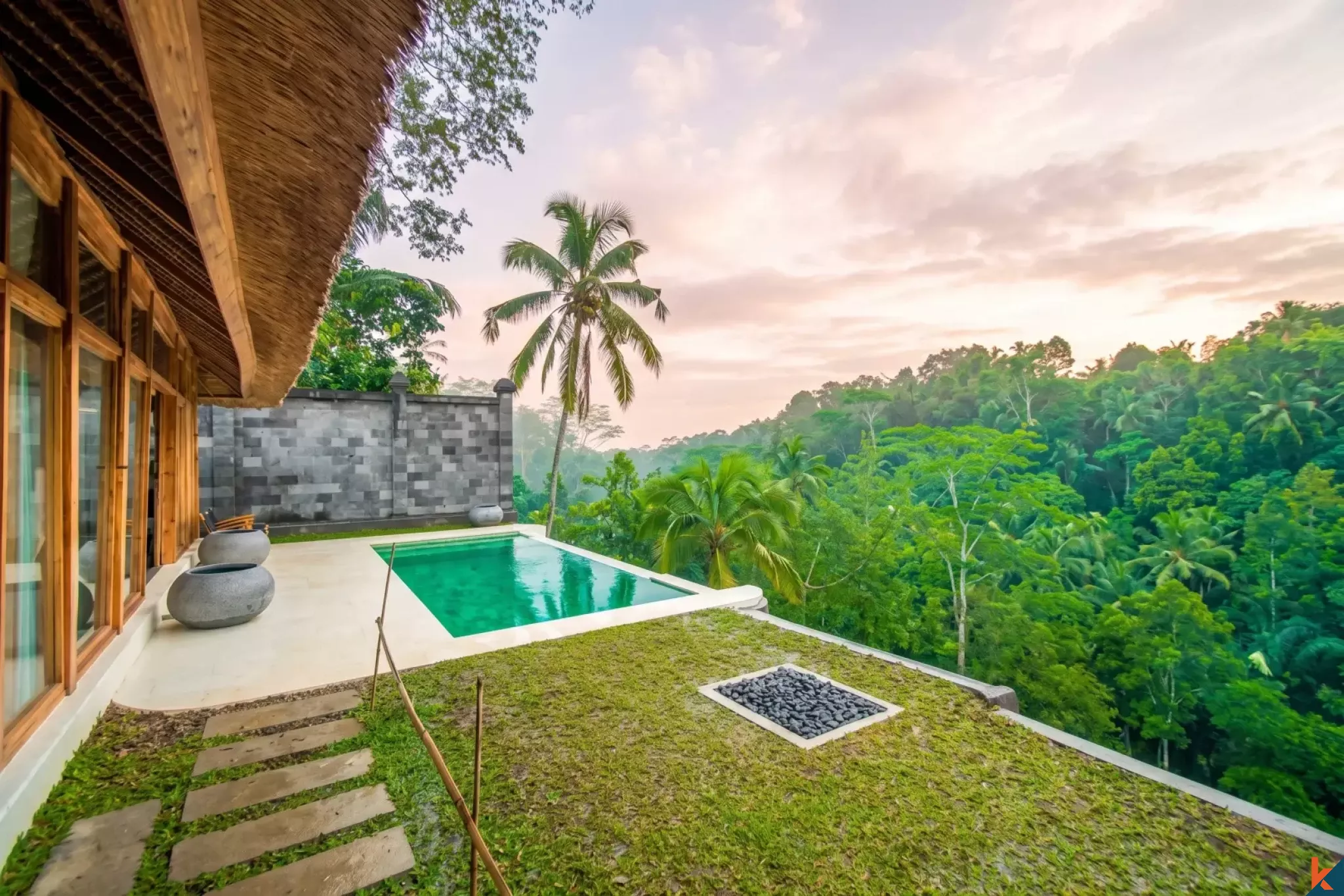 Nouveau mini complexe de six villas avec vue sur la jungle à louer à Ubud