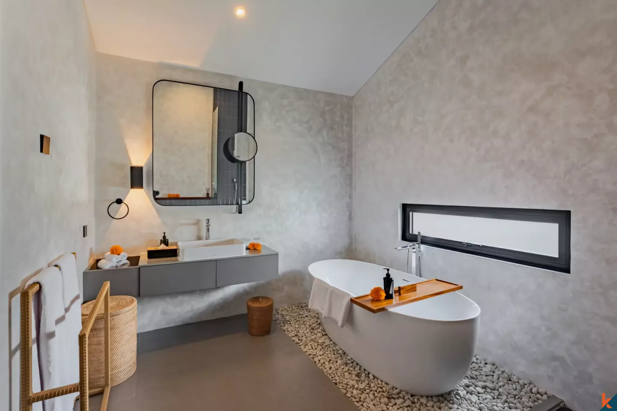 Brand new modern townhouse style two bedroom property leasehold in Pantai Lima - Pererenan