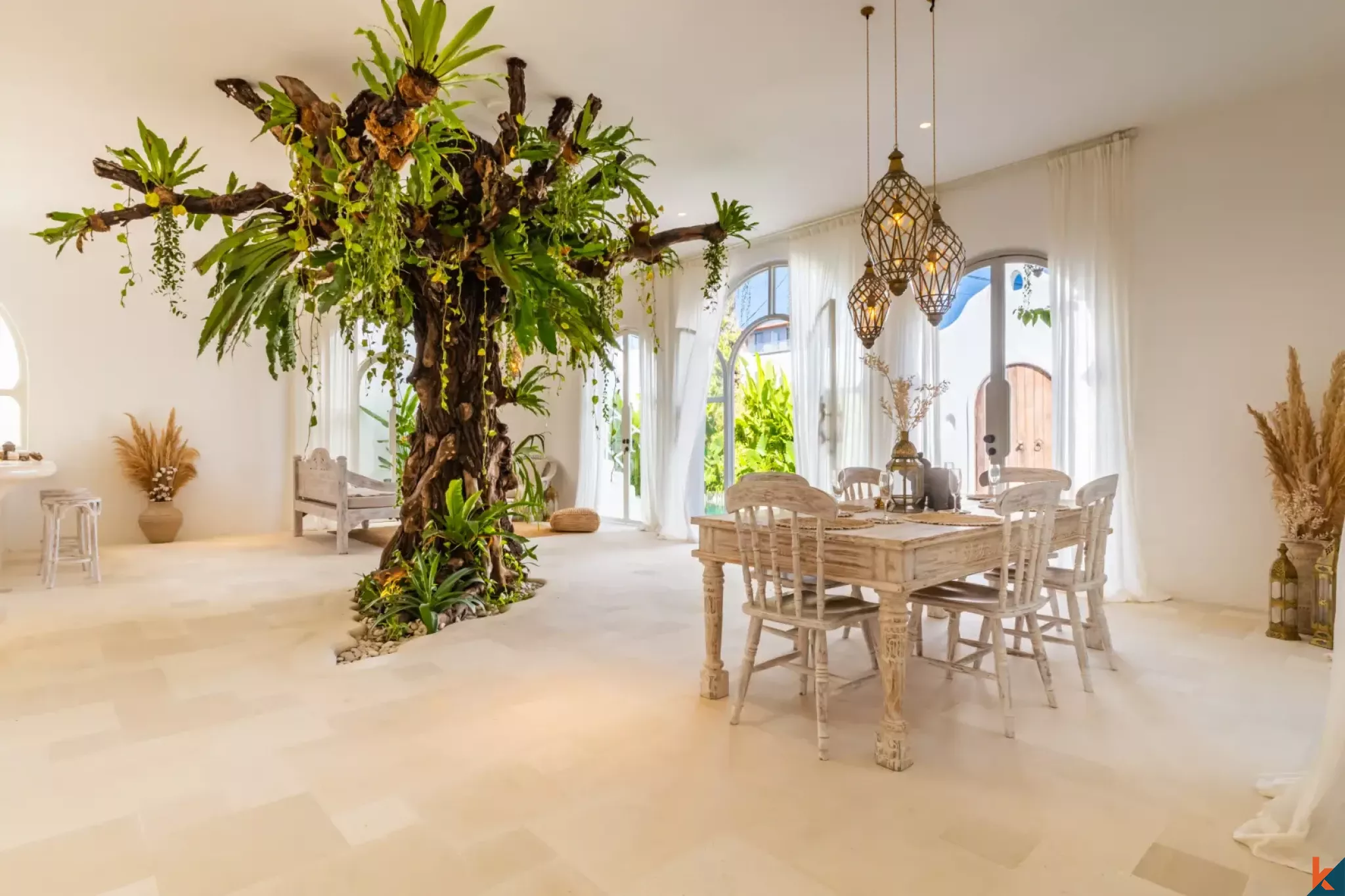 Beautiful Three Bedroom Leasehold Mediterranean villa with Ocean Views in Seseh