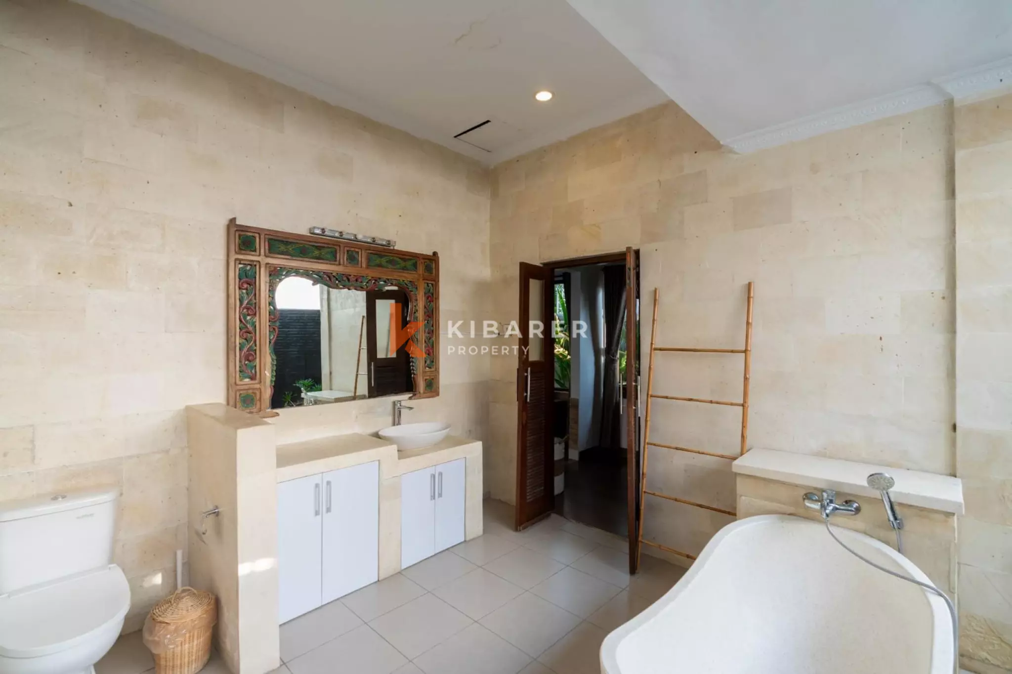Lovely Three Bedroom Villa in Bumbak Umalas