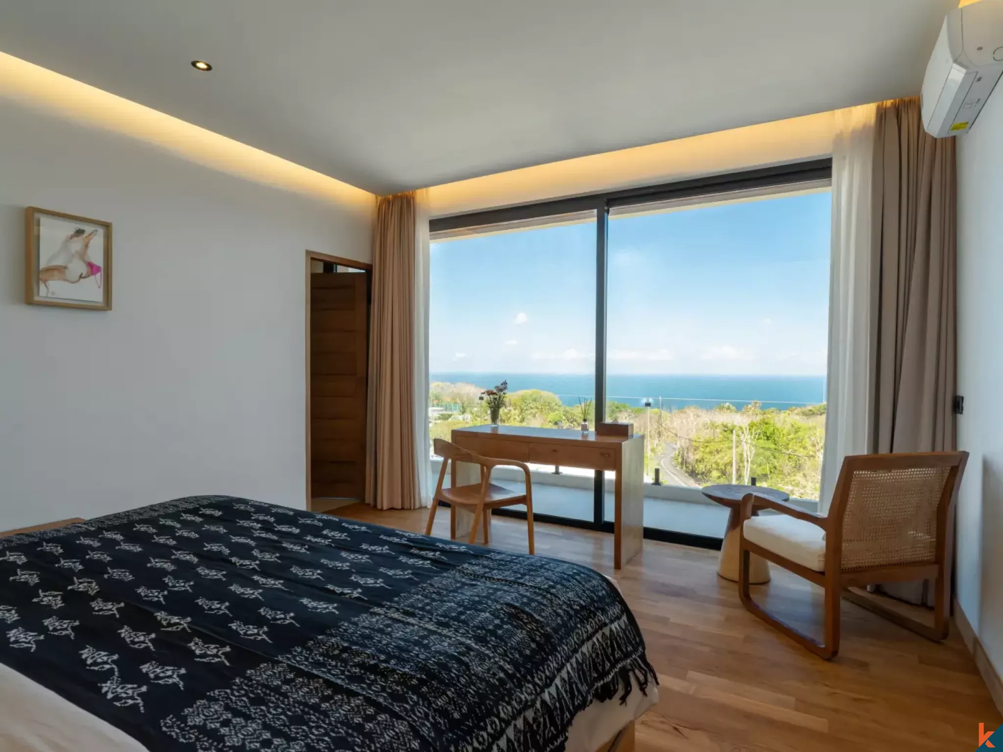 Villa dengan Pemandangan Laut dan Tiga Kamar Tidur untuk Disewa di Uluwatu