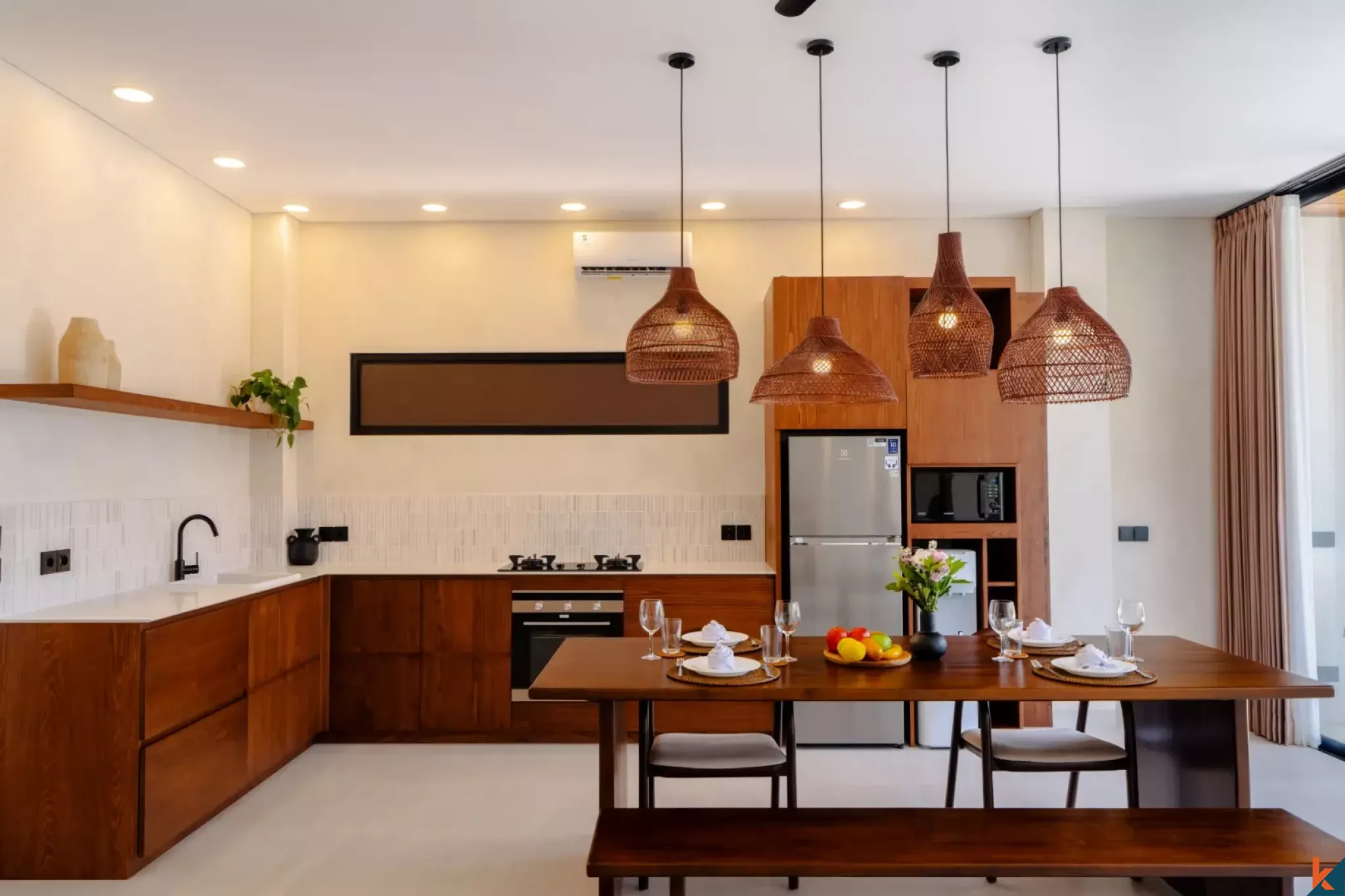 Modern Two Bedroom Leasehold Property with Stunning Views in Uluwatu