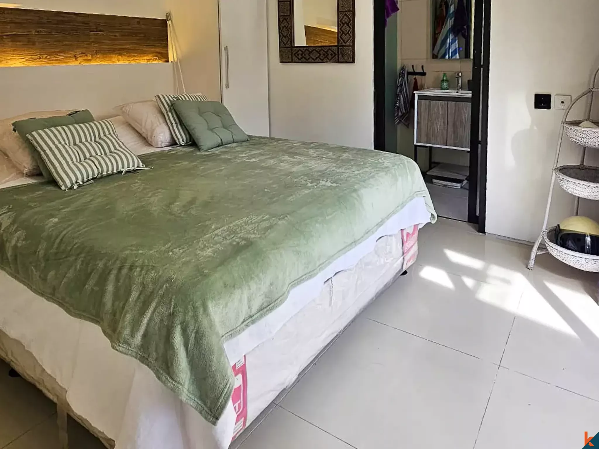 Properti Modern dengan Dua Kamar Tidur Berstatus Hak Sewa di Semer yang Tenang - Kerobokan