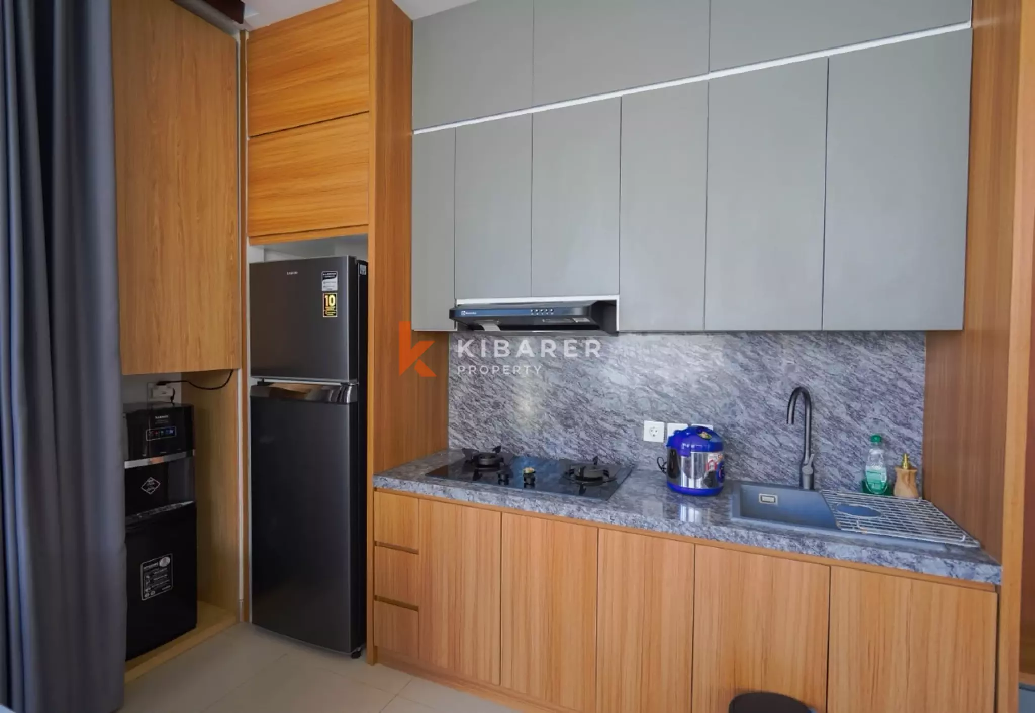 Vila Tiga Kamar Tidur Berperabotan Lengkap dengan Ruang Tertutup di Cemagi