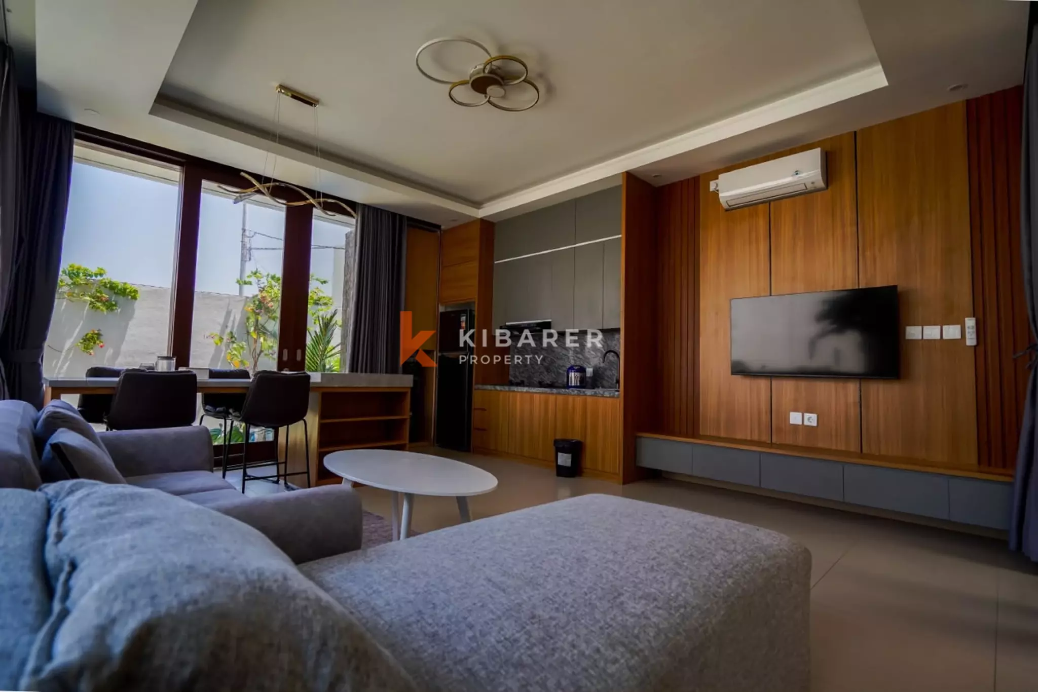 Vila Tiga Kamar Tidur Berperabotan Lengkap dengan Ruang Tertutup di Cemagi