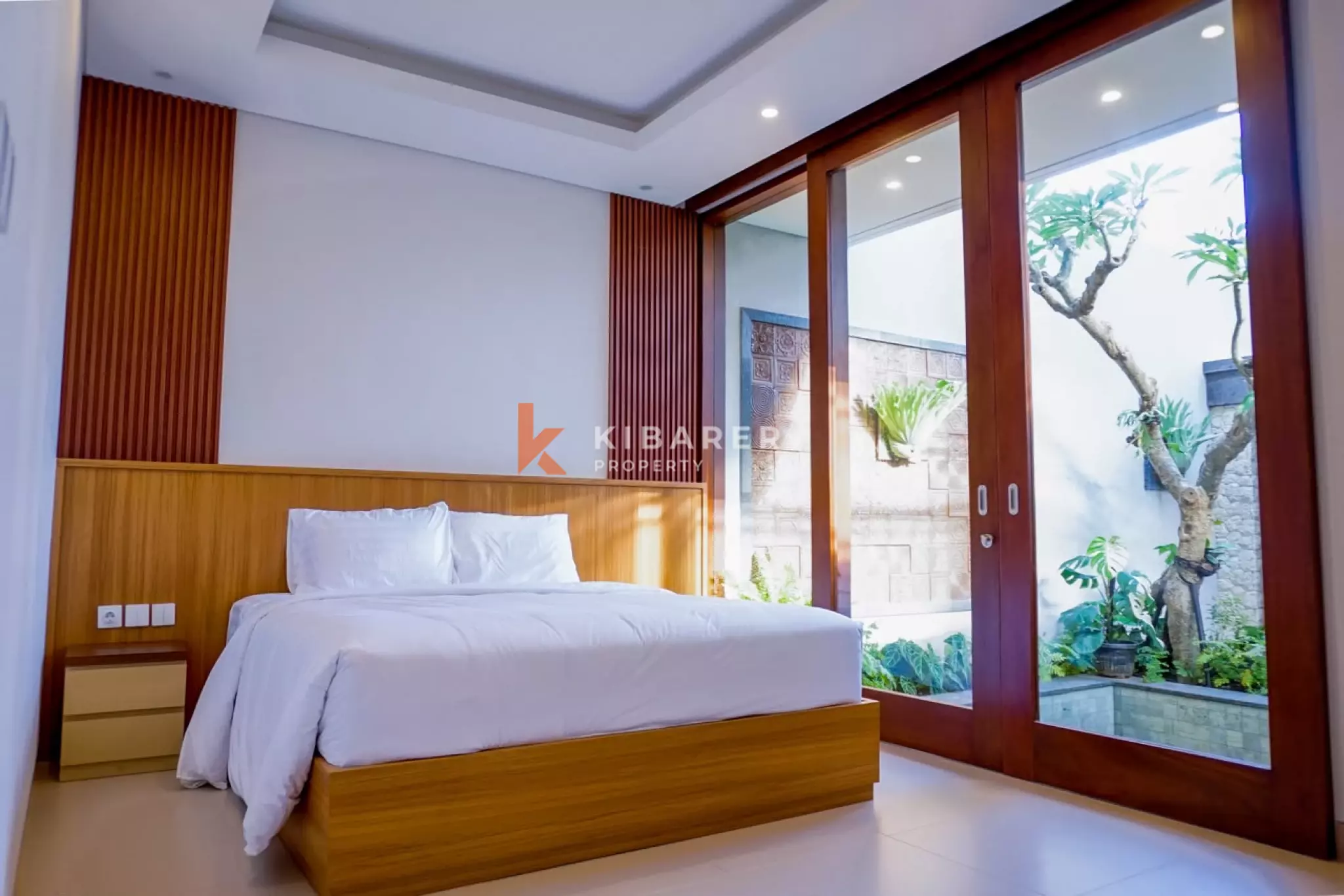Vila Tiga Kamar Tidur Berperabotan Lengkap dengan Ruang Tertutup di Cemagi