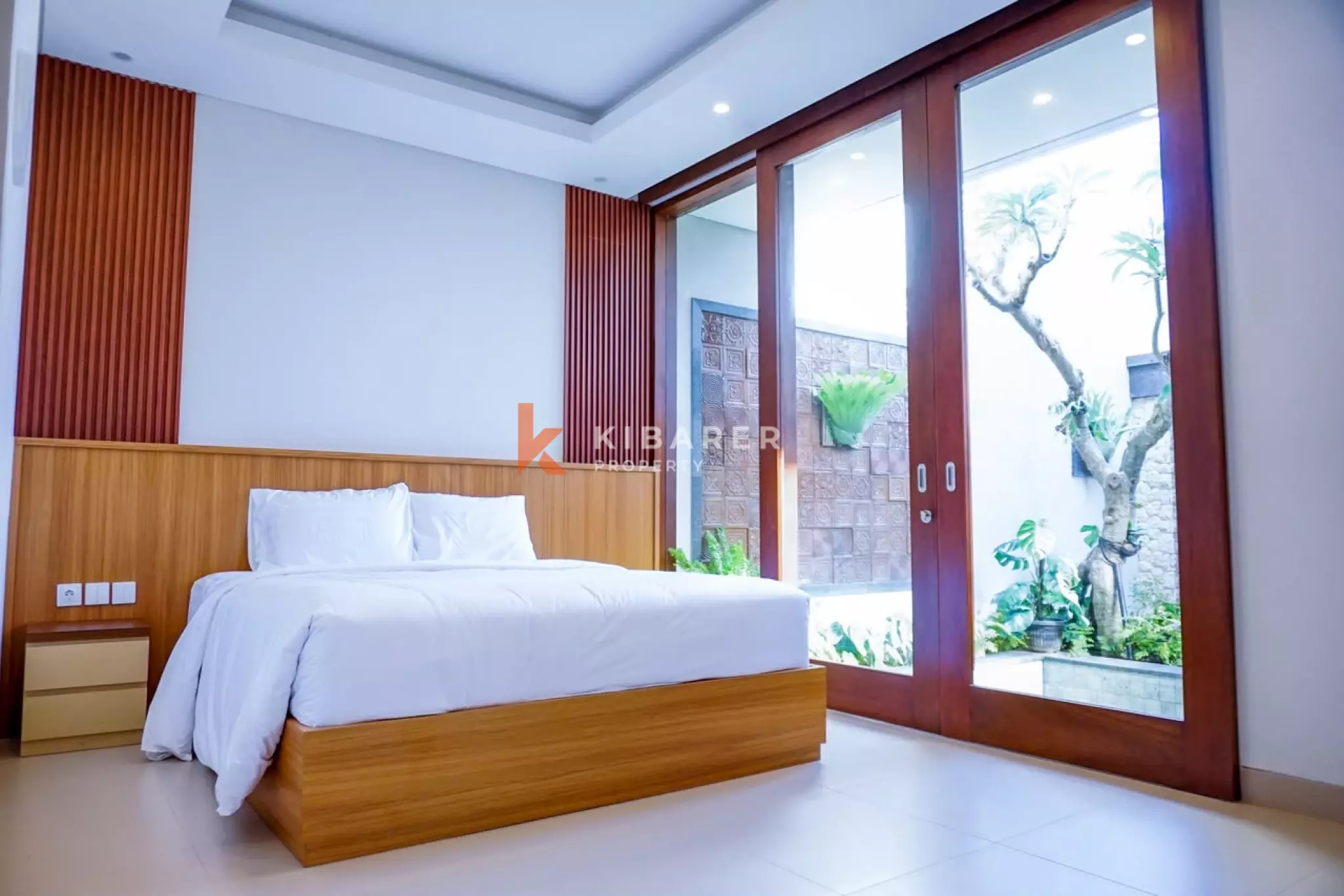 Vila Tiga Kamar Tidur Berperabotan Lengkap dengan Ruang Tertutup di Cemagi