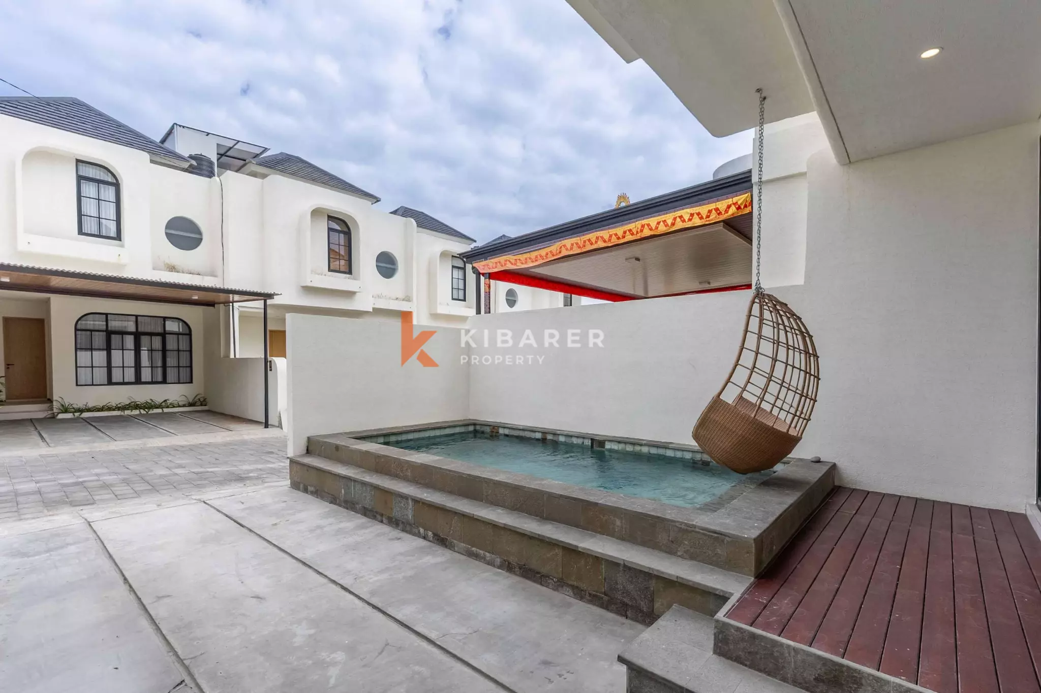 Strategic Three Bedroom Villa Living Near Sanur