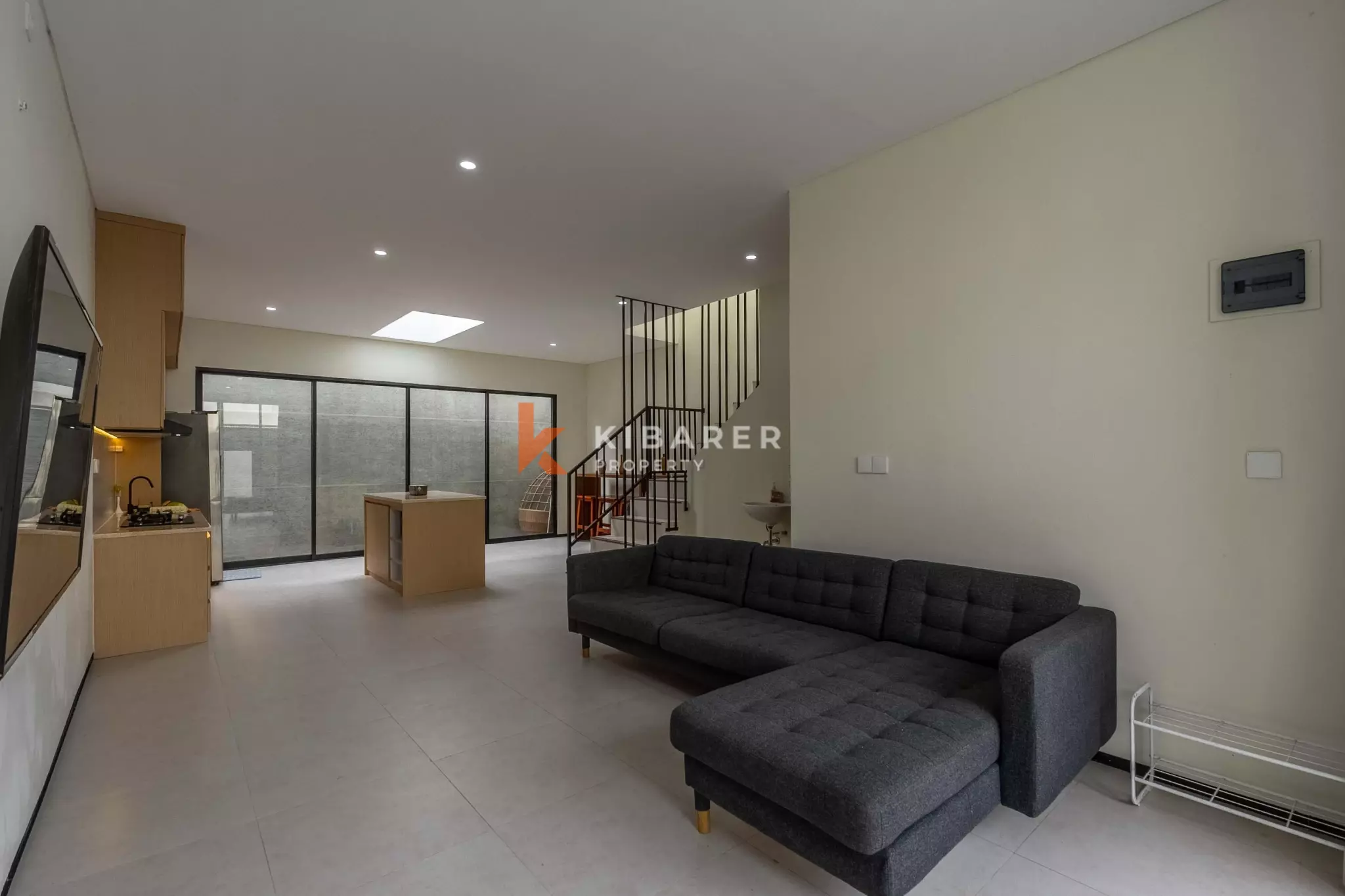 Strategic Three Bedroom Villa Living Near Sanur