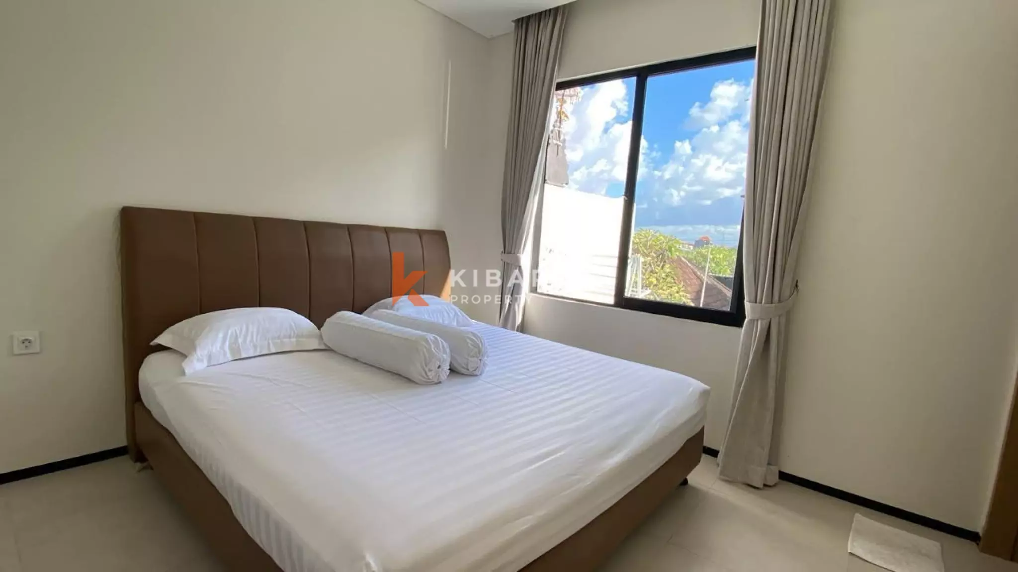 Strategic Three Bedroom Villa Living Near Sanur