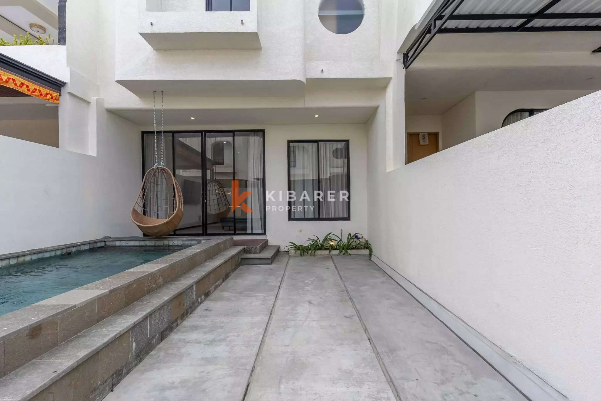 Strategic Three Bedroom Villa Living Near Sanur