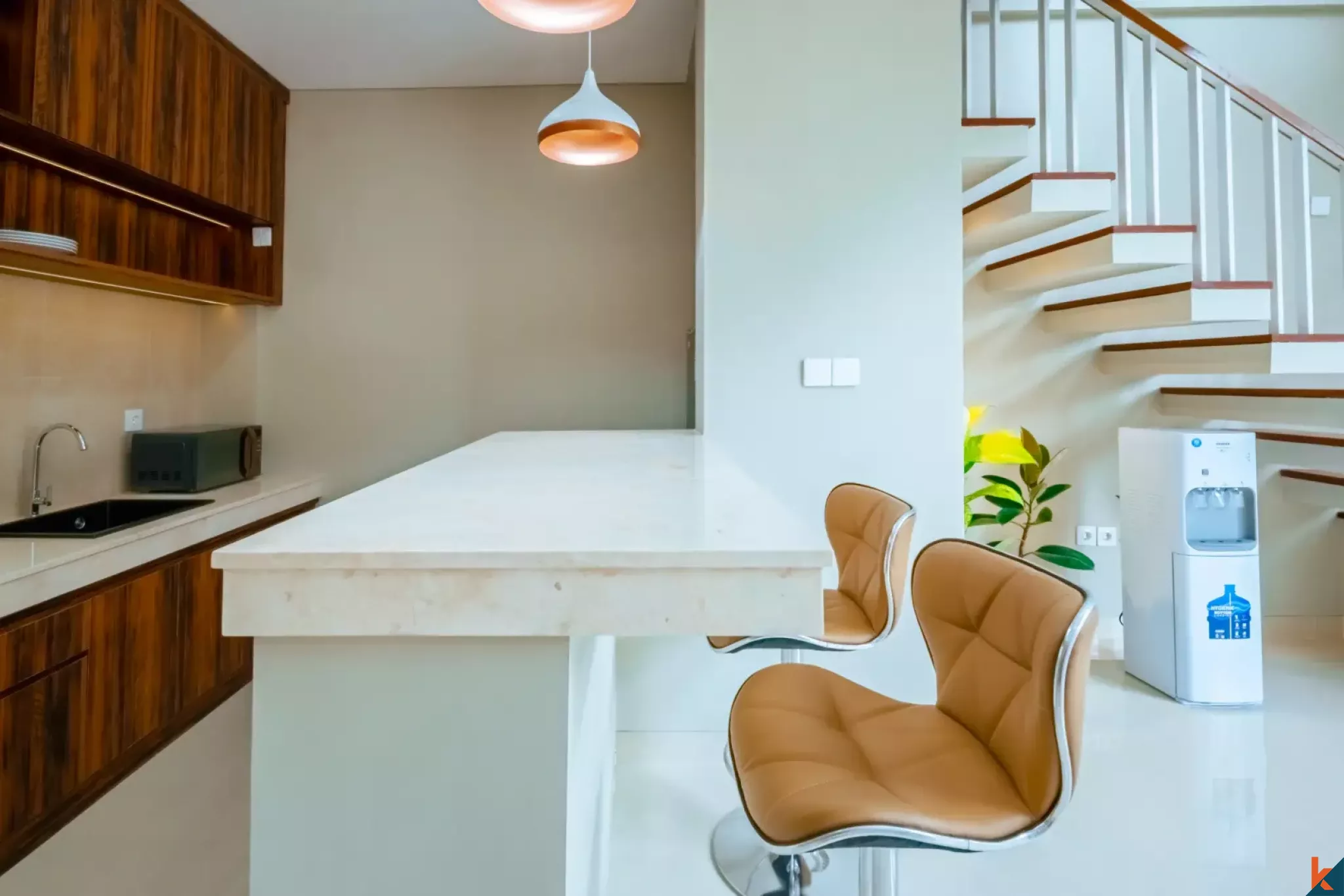 Villa satu kamar tidur baru dan langka dengan hak sewa jangka panjang di kawasan Bukit Pecatu yang modis