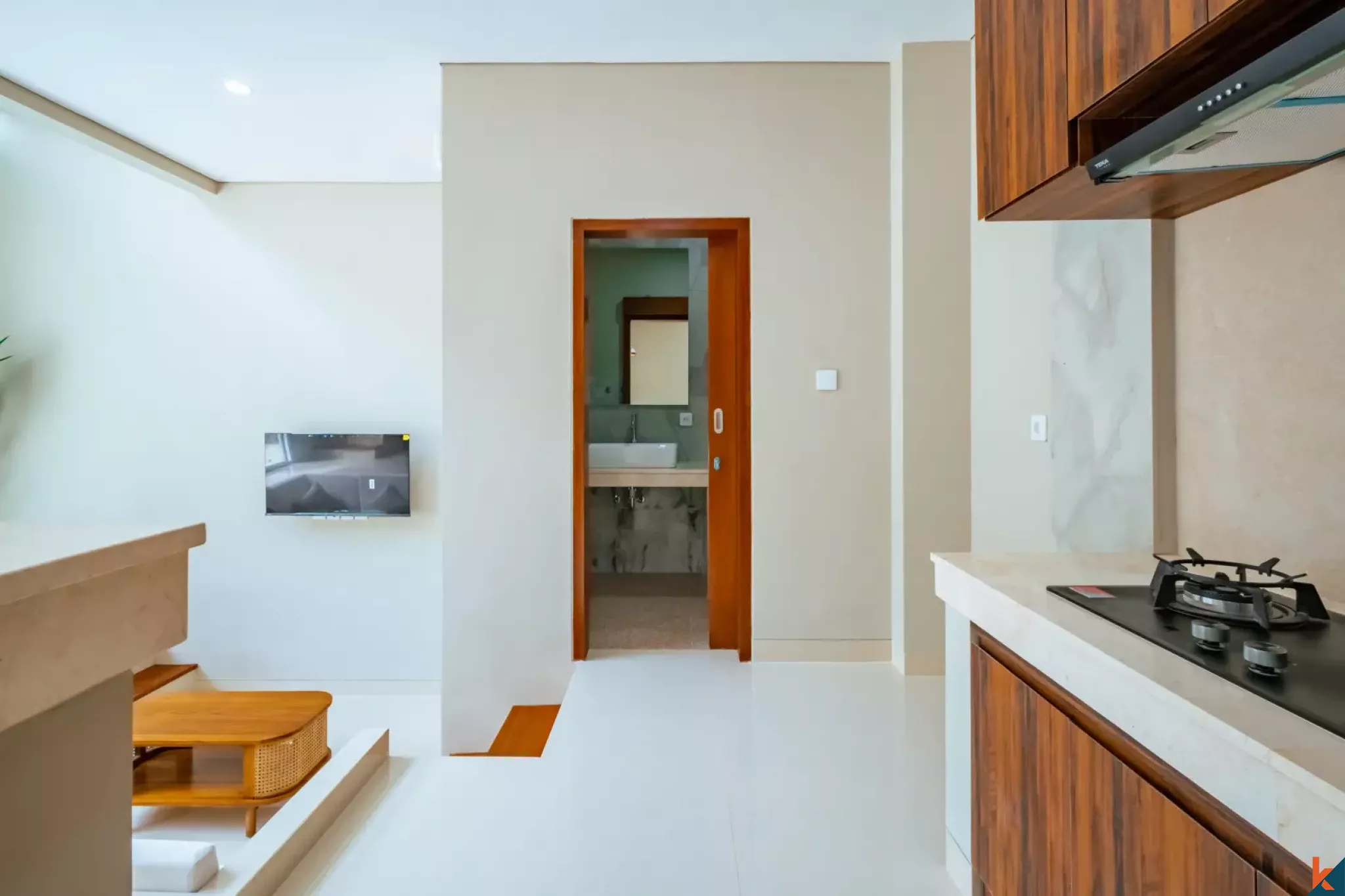 Villa satu kamar tidur baru dan langka dengan hak sewa jangka panjang di kawasan Bukit Pecatu yang modis