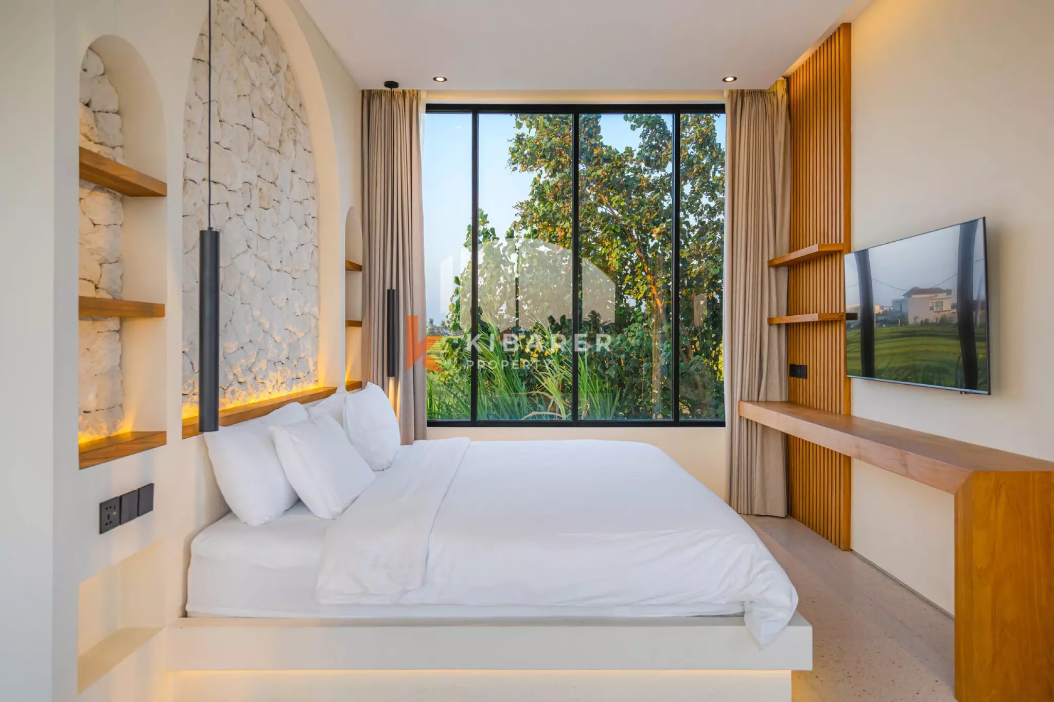 Mediterranean-Inspired Two Bedroom Rooftop Villa with Sauna & Ice Bath in Munggu