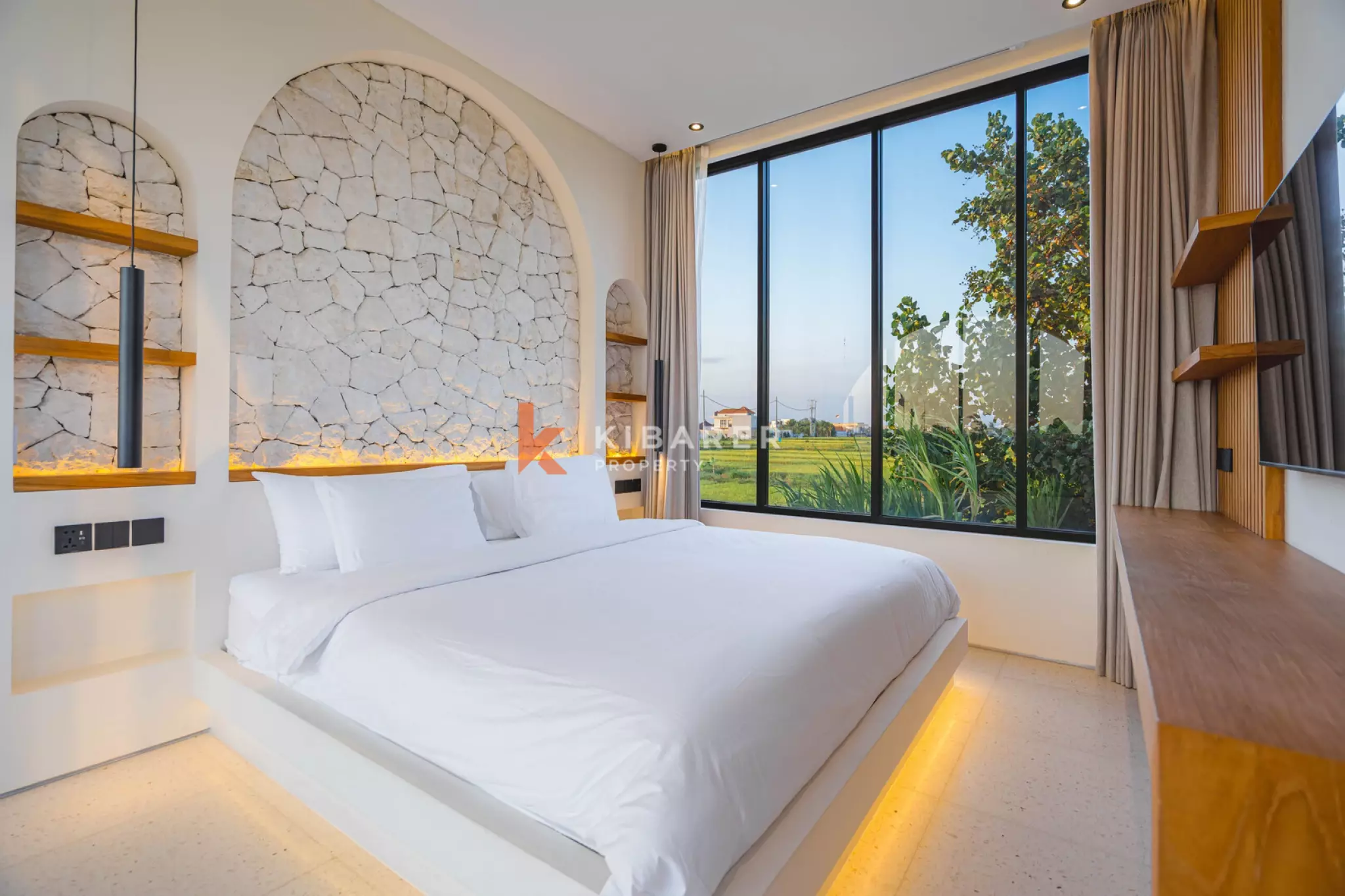 Mediterranean-Inspired Two Bedroom Rooftop Villa with Sauna & Ice Bath in Munggu