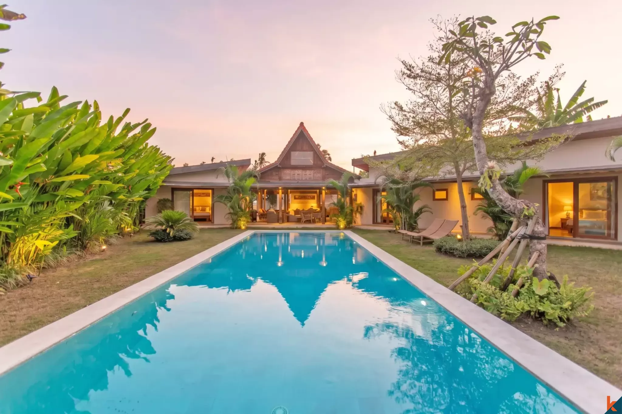 Fantastic three bedroom modern joglo style for lease in Kedungu