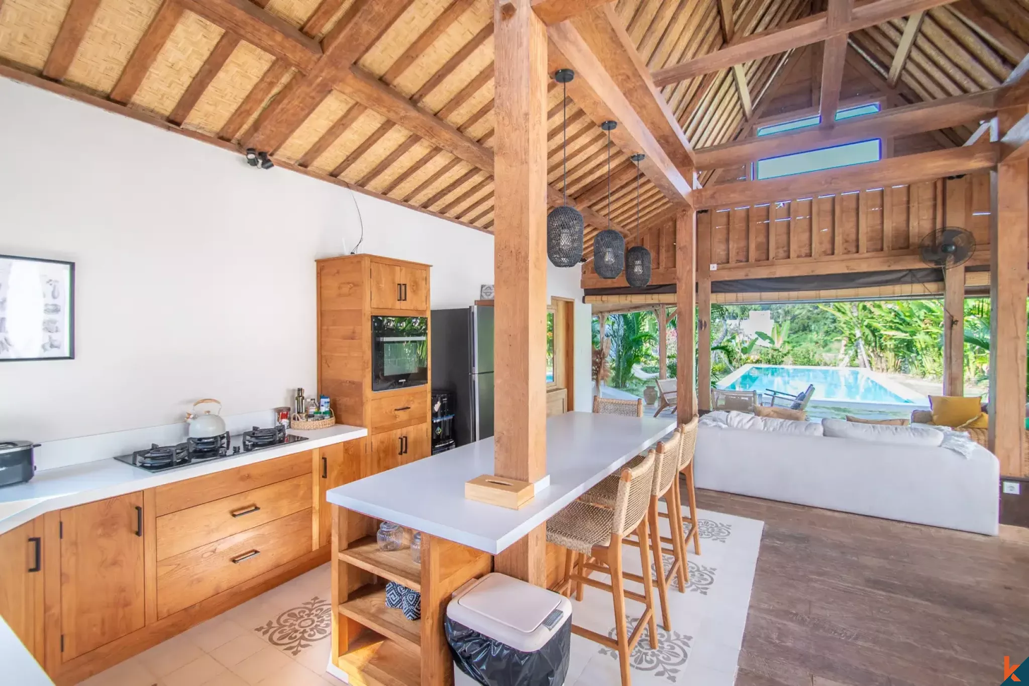Fantastic three bedroom modern joglo style for lease in Kedungu