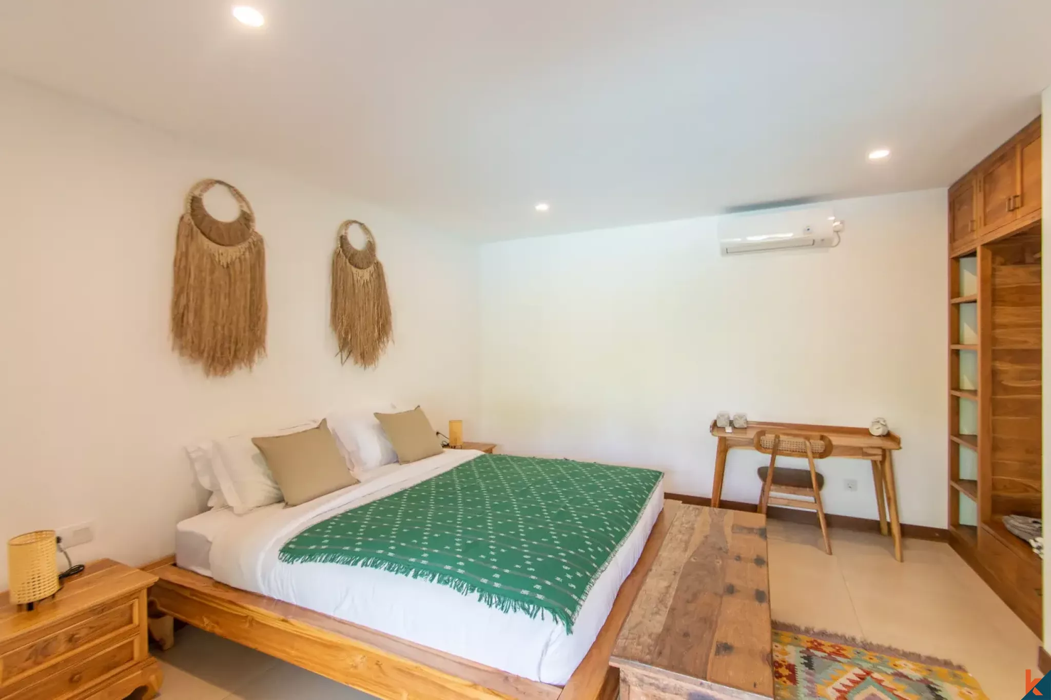 Fantastic three bedroom modern joglo style for lease in Kedungu