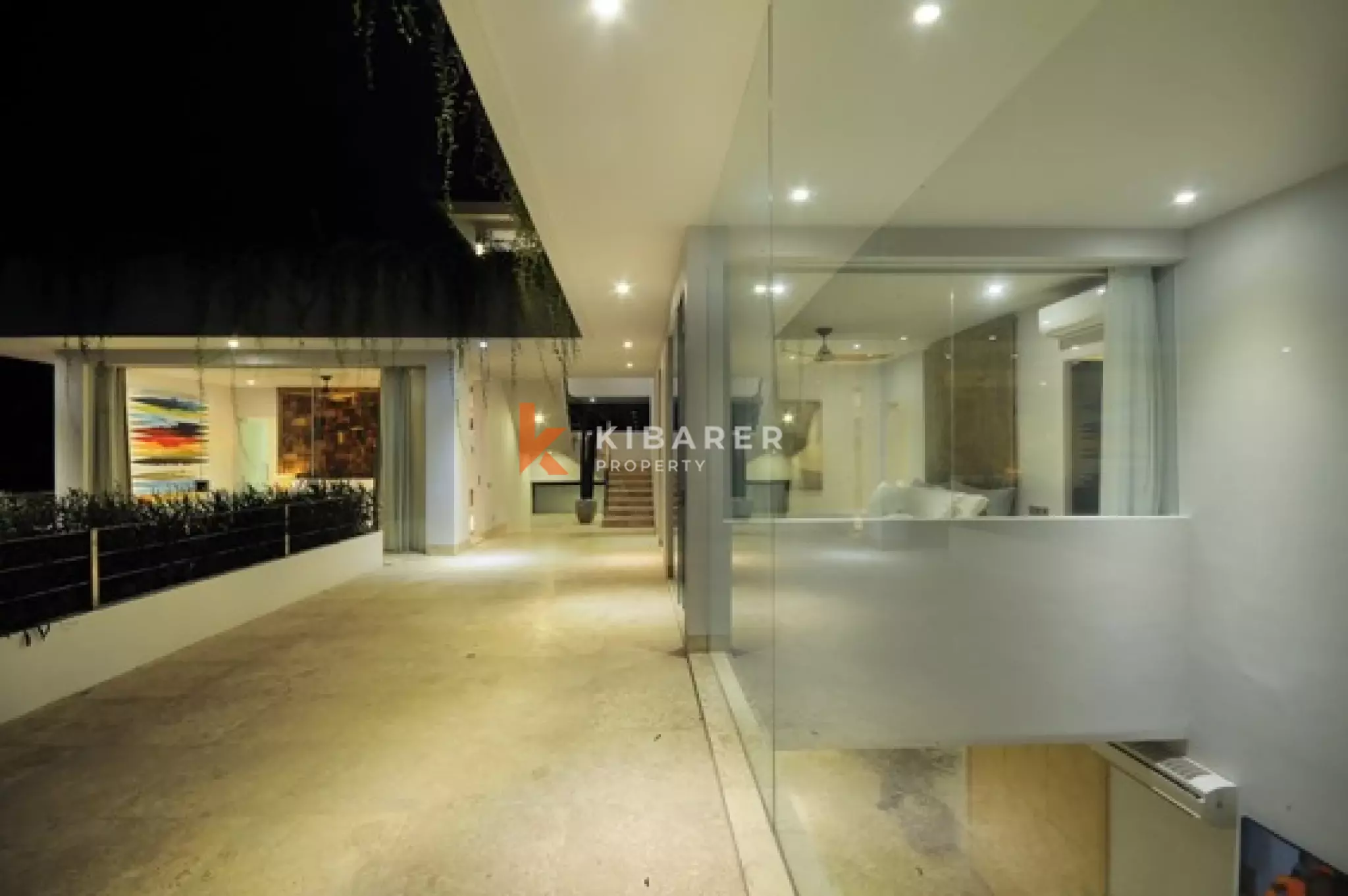 Modern Five-Bedroom Villa with Expansive Rooftop in Canggu