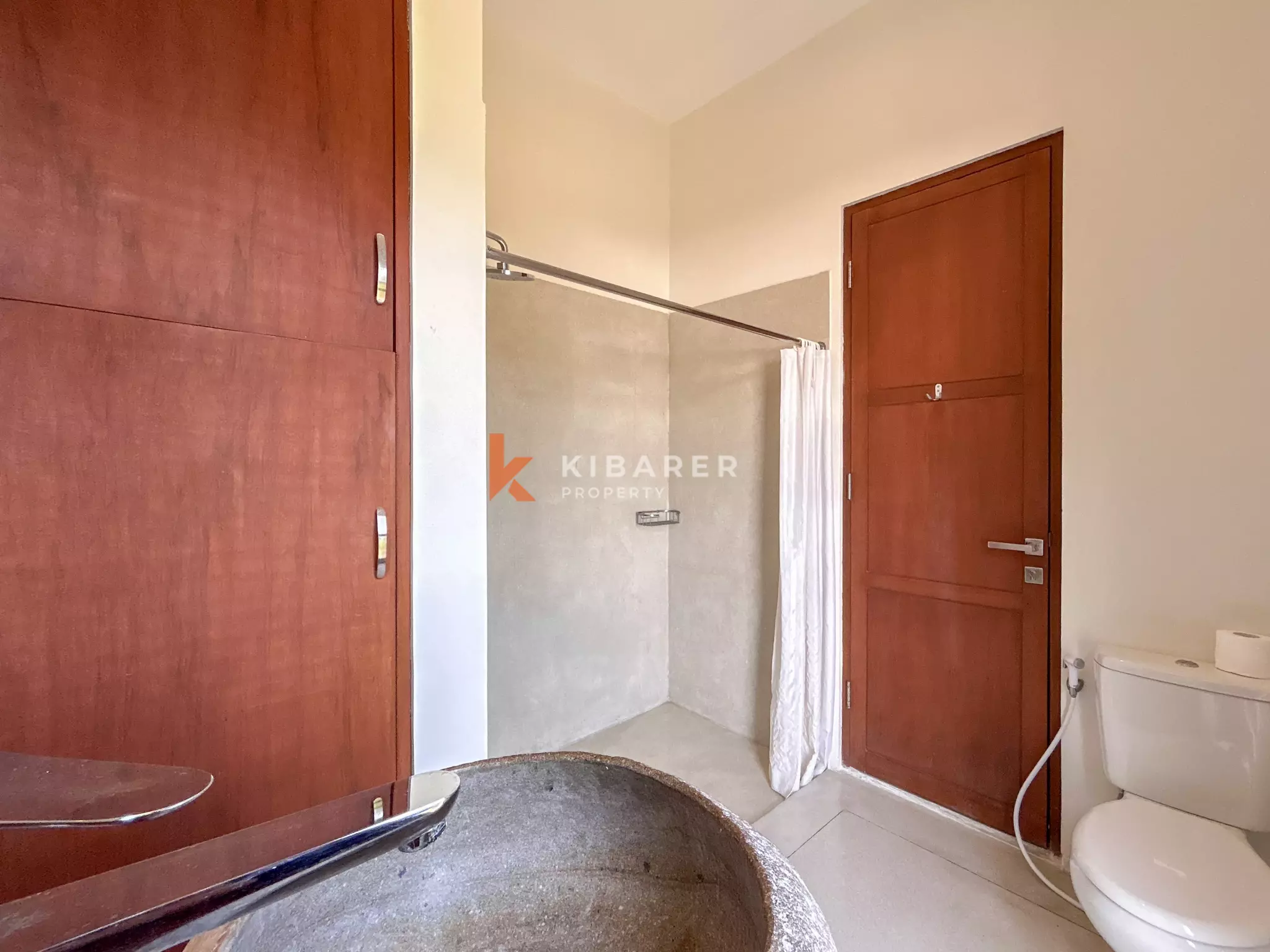 Contemporary Three-Bedroom Residential Villa in Seminyak