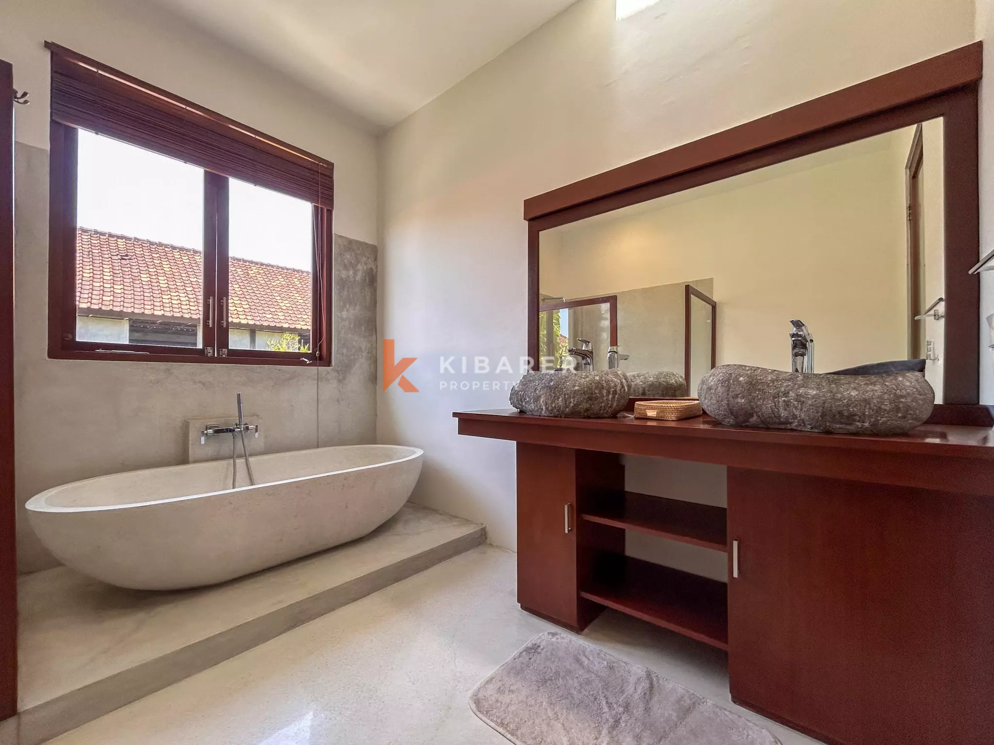 Contemporary Three-Bedroom Residential Villa in Seminyak