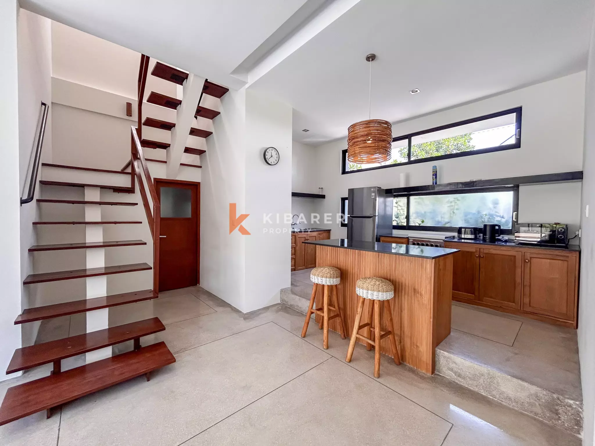 Contemporary Three-Bedroom Residential Villa in Seminyak
