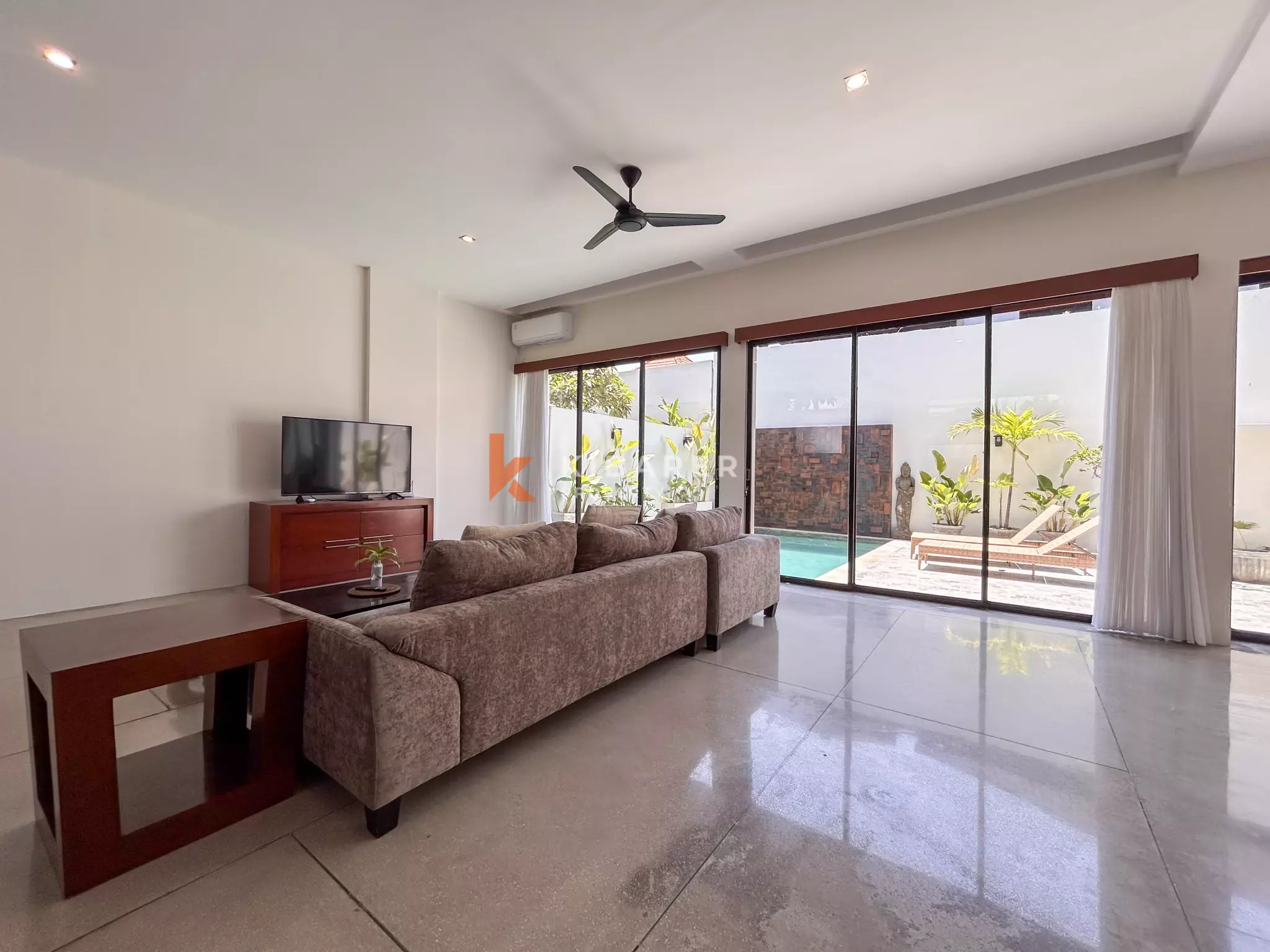 Contemporary Three-Bedroom Residential Villa in Seminyak
