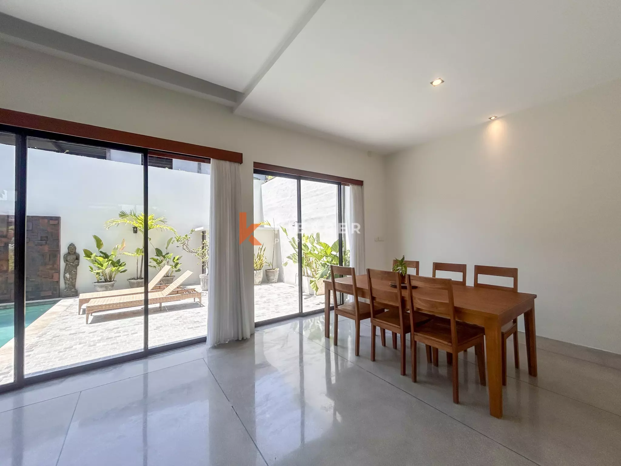 Contemporary Three-Bedroom Residential Villa in Seminyak
