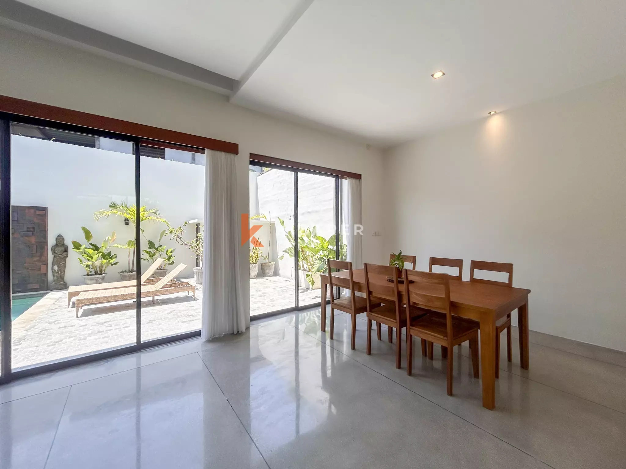 Contemporary Three-Bedroom Residential Villa in Seminyak