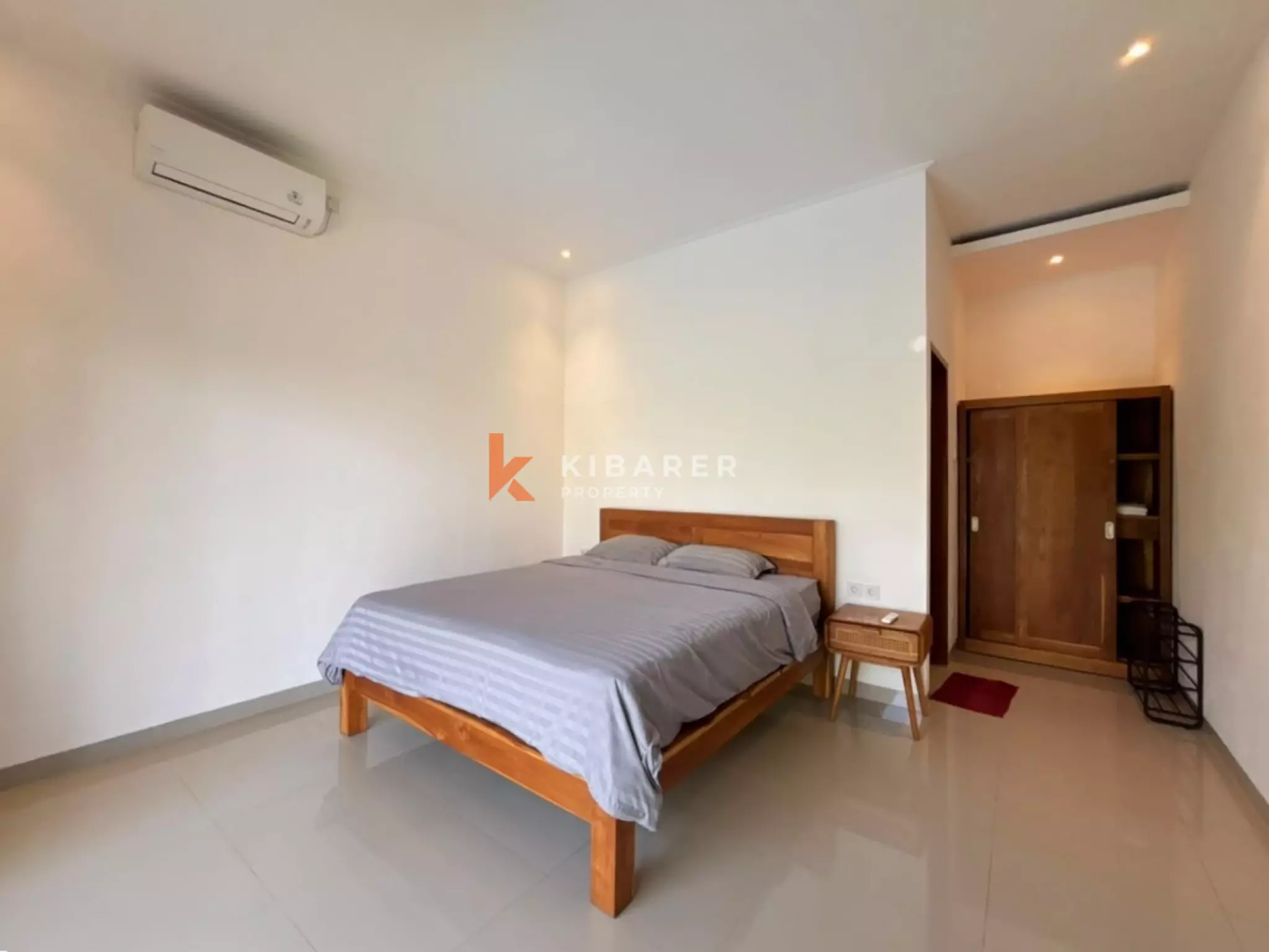 Hunian Tropis Berkonsep Terbuka – Vila Tiga Kamar Tidur di Padonan