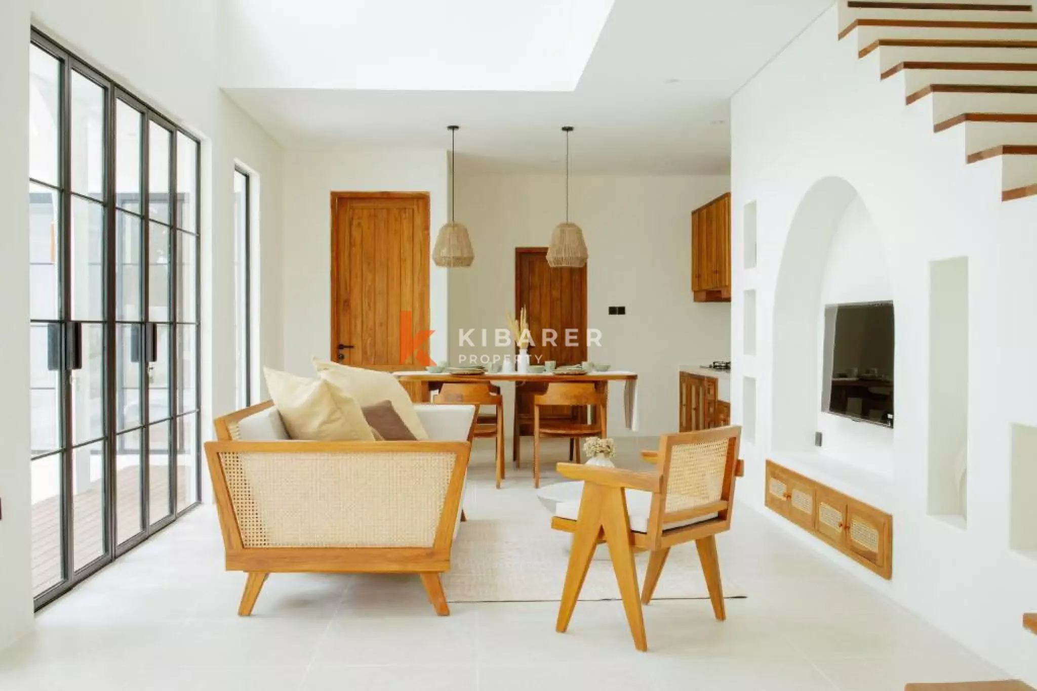 Beautifully Designed Three-bedroom Villa in Famous Jimbaran