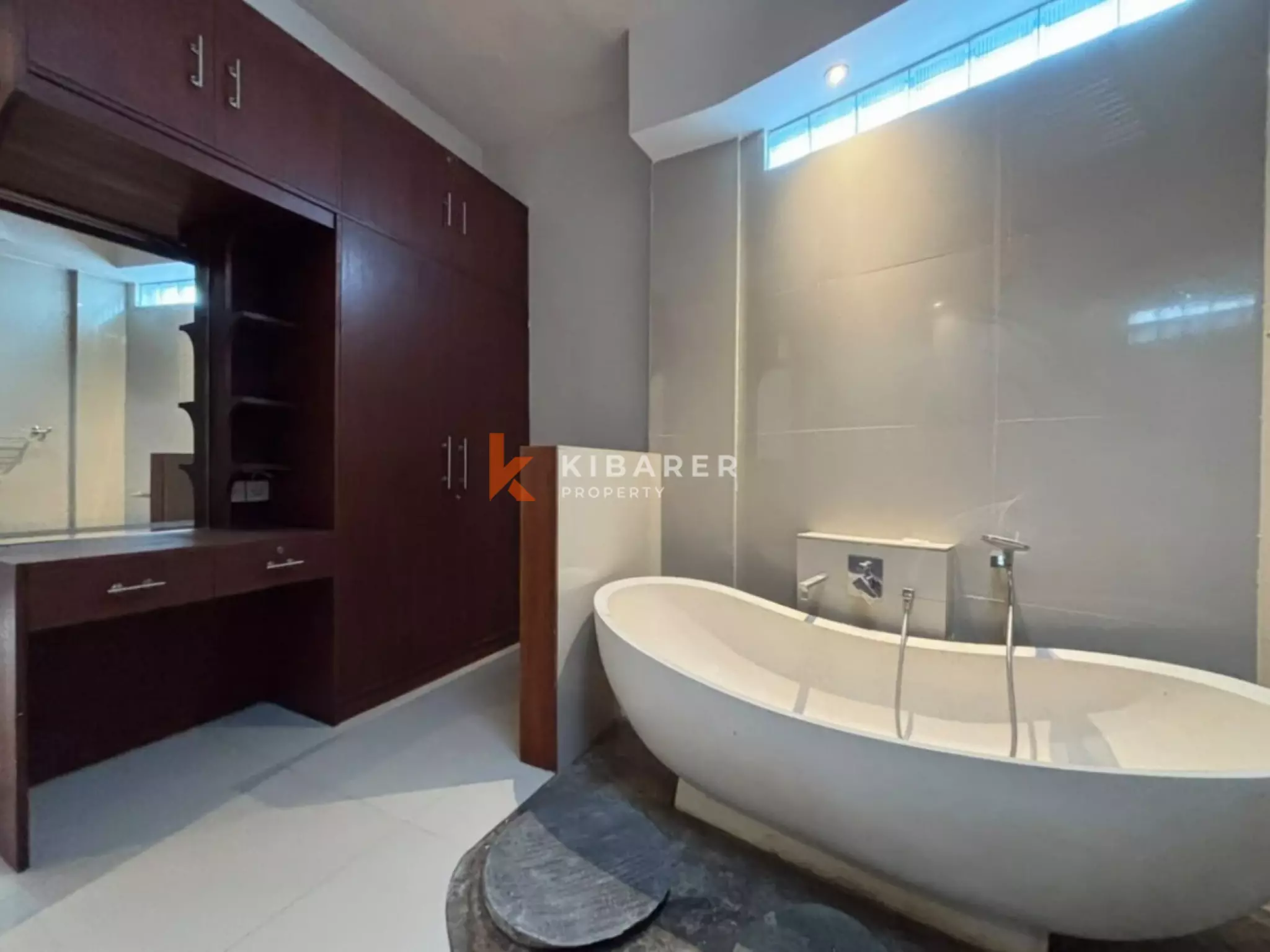 The Island House – Three Bedroom Garden Villa in Munggu