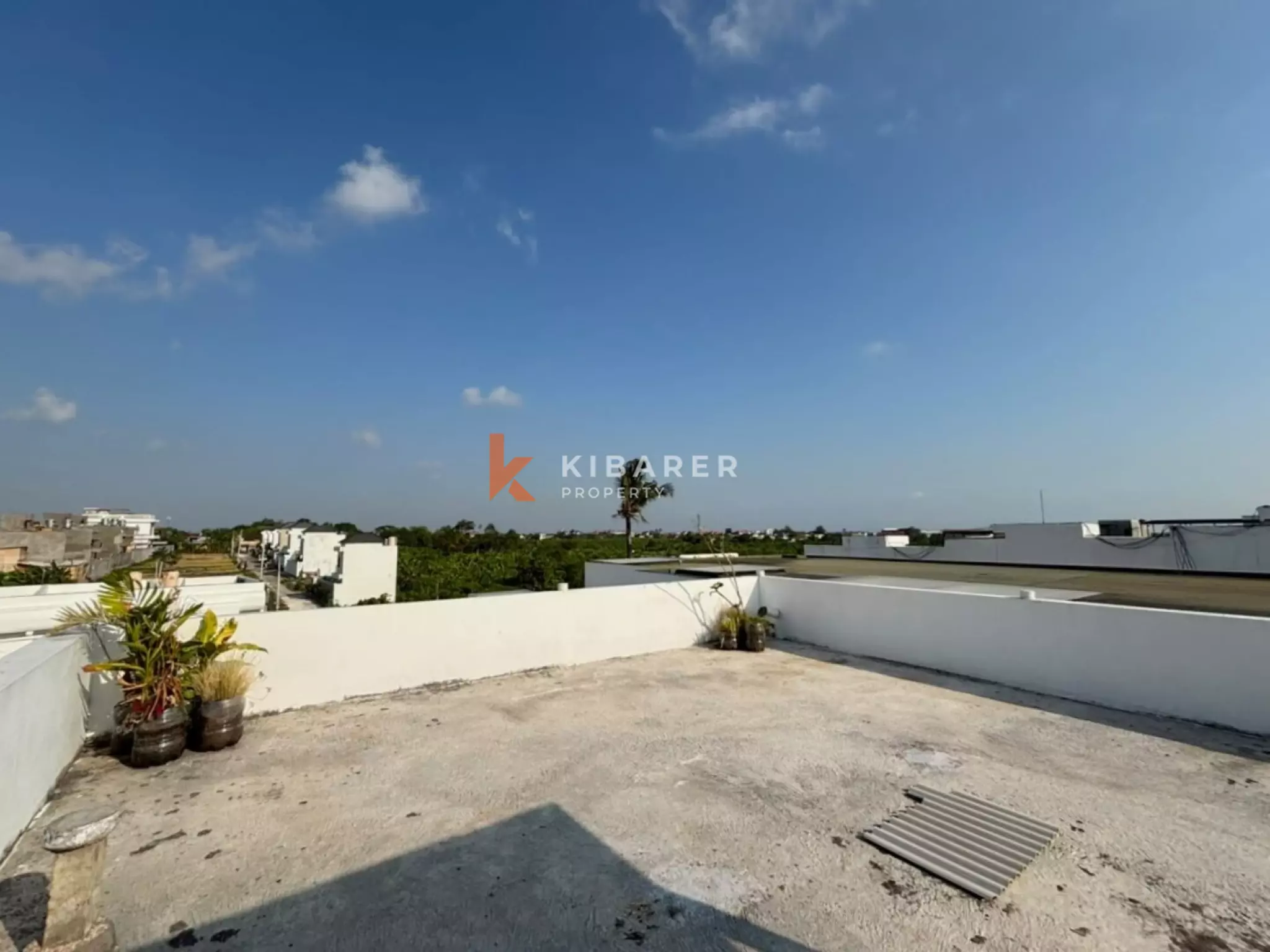 Vila Rooftop 2 Kamar Tidur Tanpa Perabotan dengan Ruang Keluarga Terbuka di Tumbak Bayuh