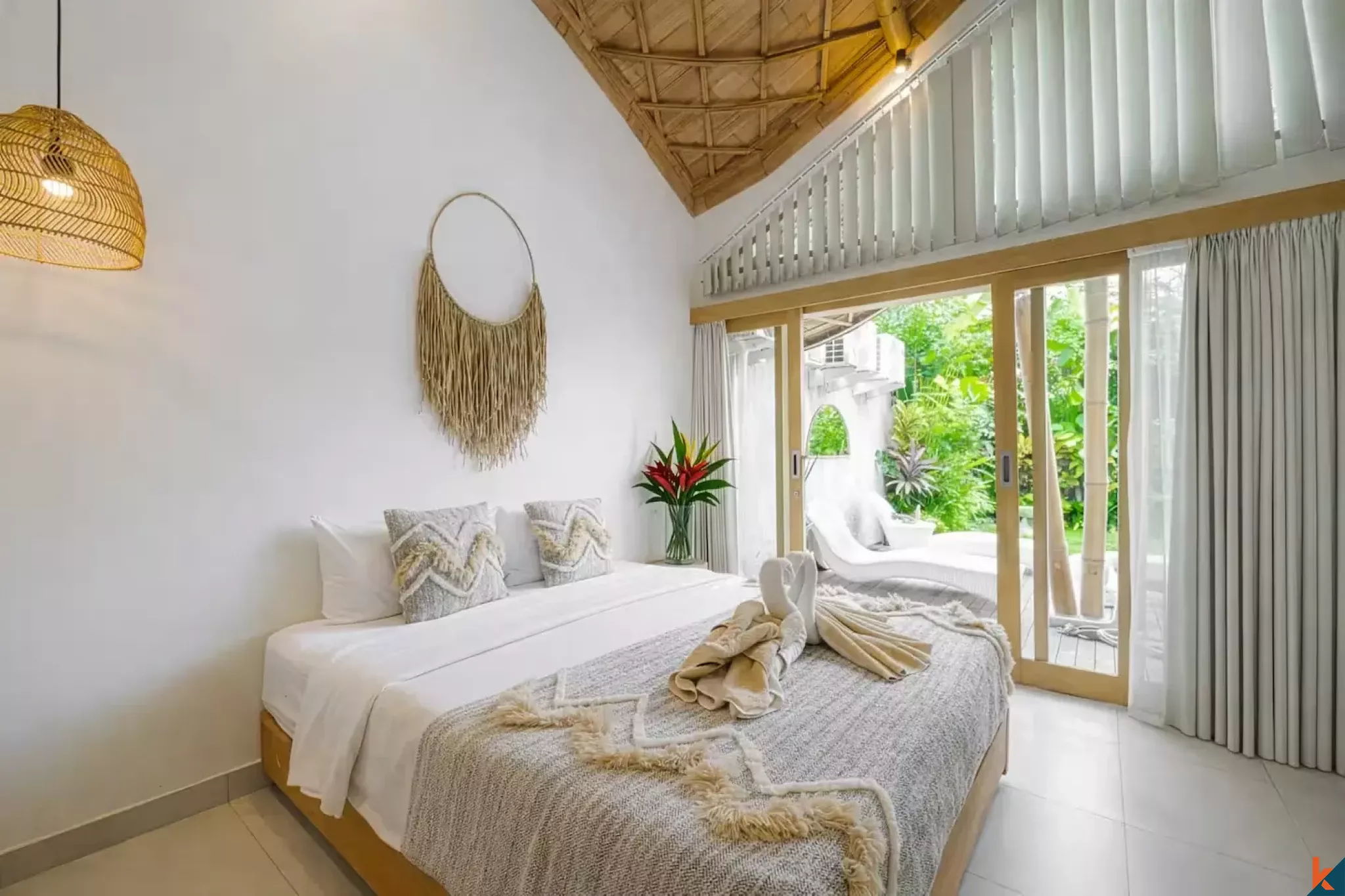Tropical style three bedroom leasehold villa in Tibubeneng