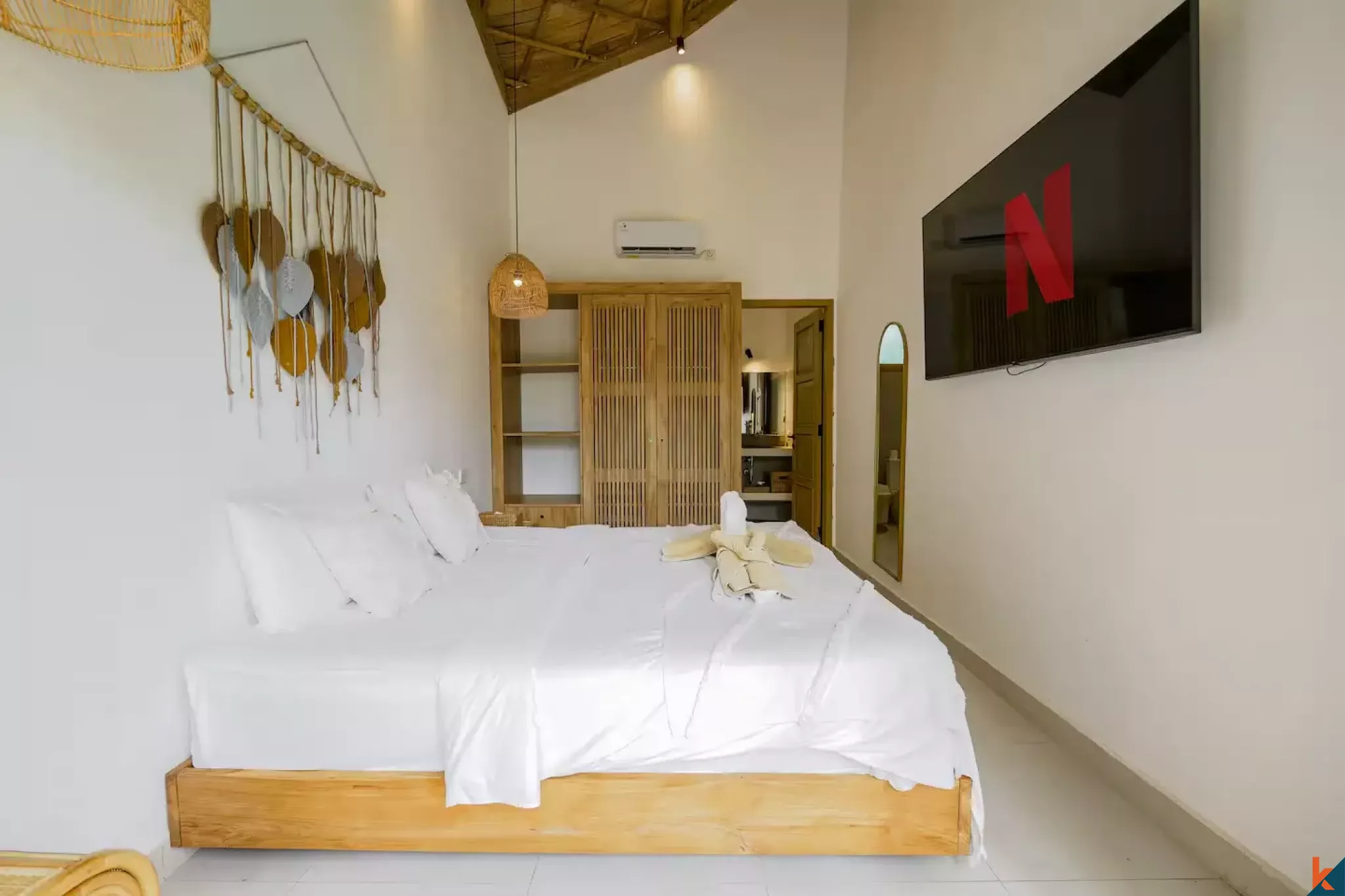Tropical style three bedroom leasehold villa in Tibubeneng