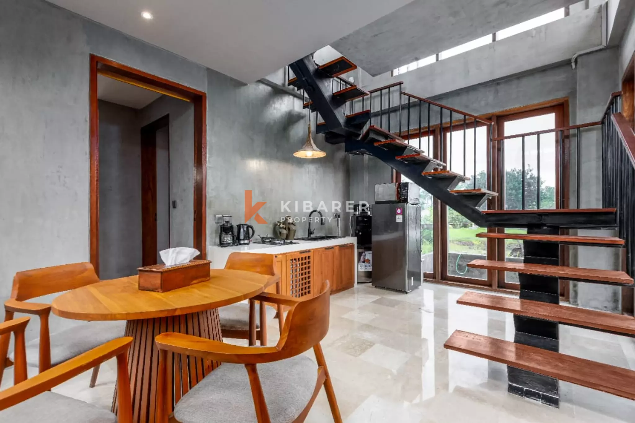 Elegant Four-Bedroom Villa with Private Pool in Cemagi