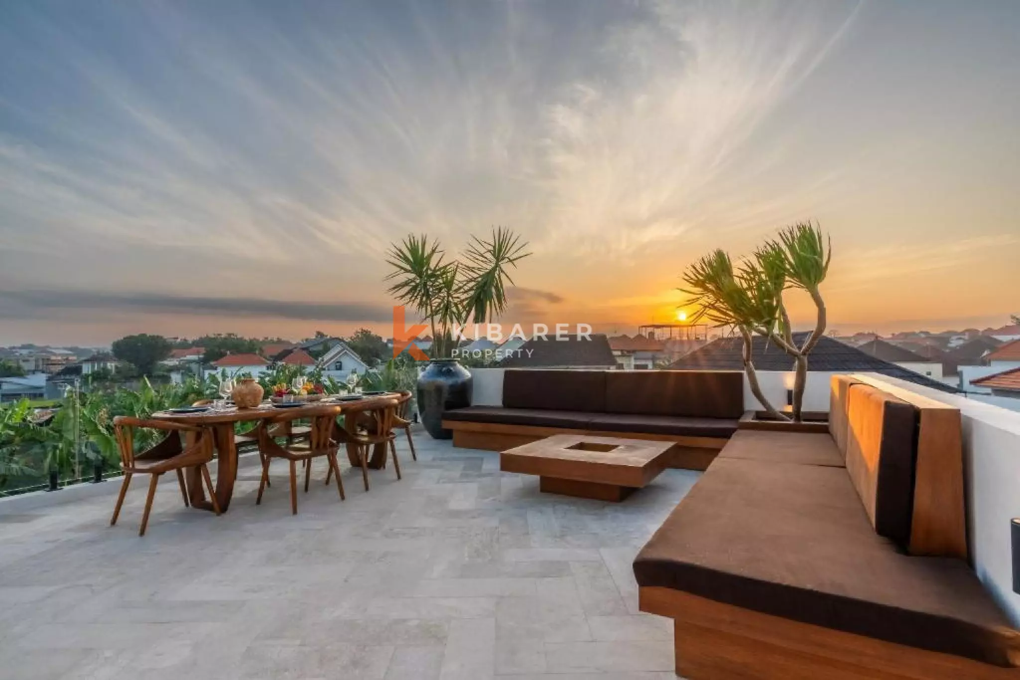 Rustic Luxury Four-Bedroom Villa in Abasan Canggu near Berawa