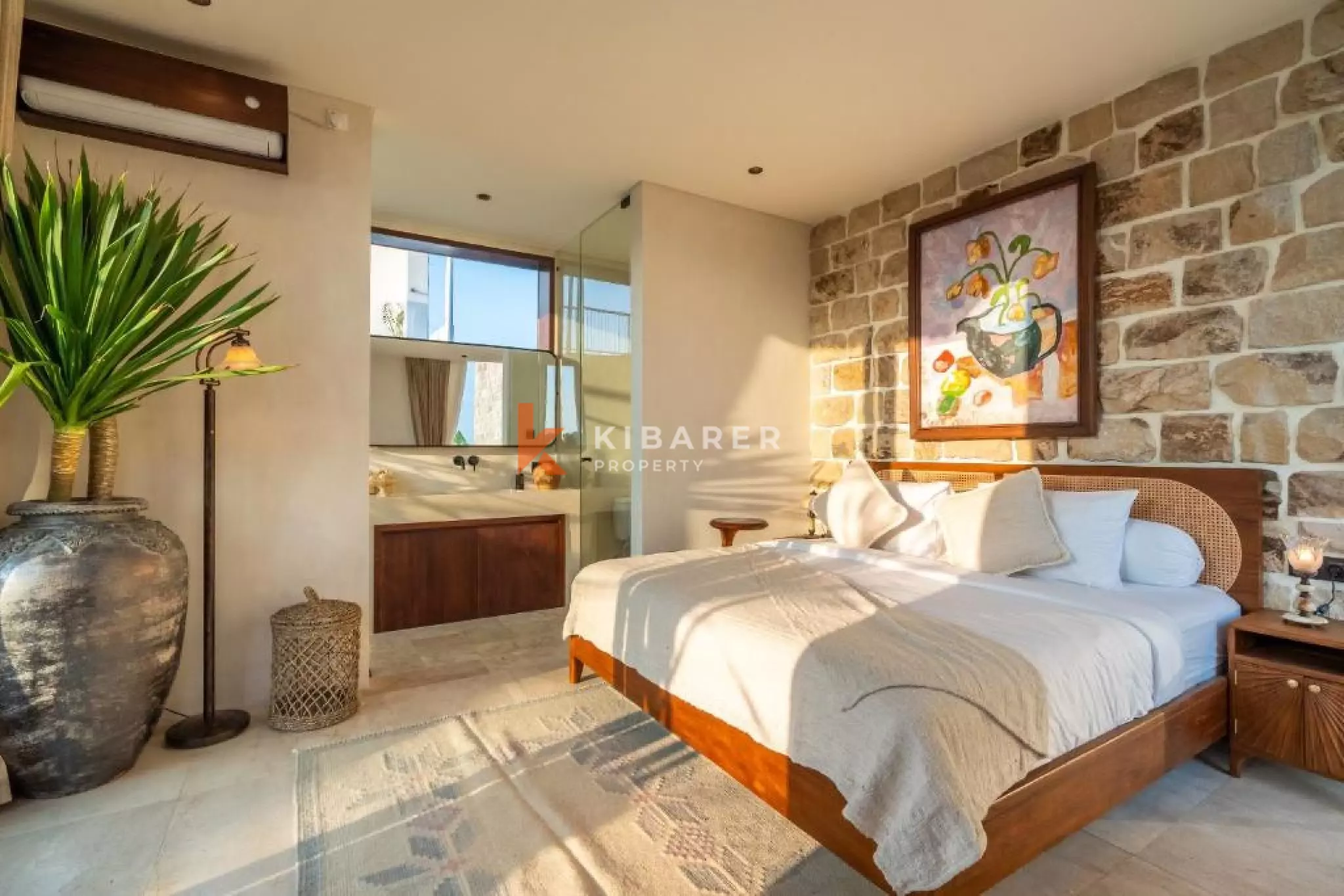 Rustic Luxury Four-Bedroom Villa in Abasan Canggu near Berawa