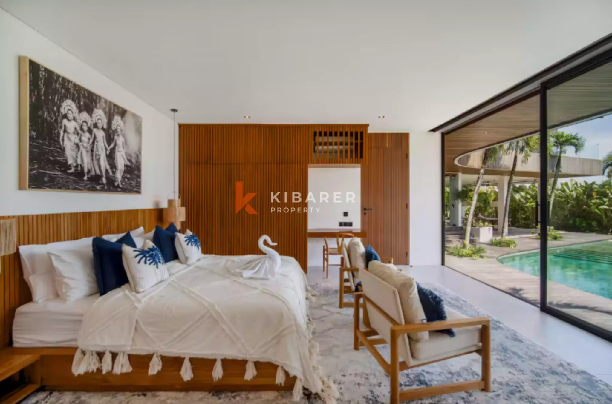 The Emerald Estate – Vila Mewah dengan Lima Kamar Tidur di Tumbak Bayuh
