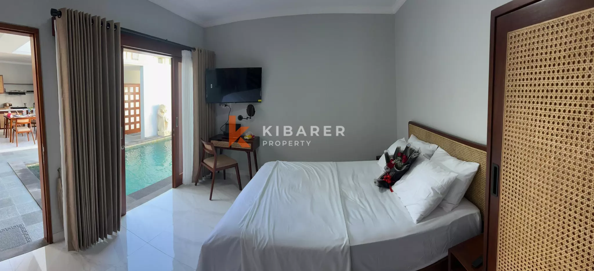 Modern Tropical Three-Bedroom Open Living Villa with Private Pool in Sanur
