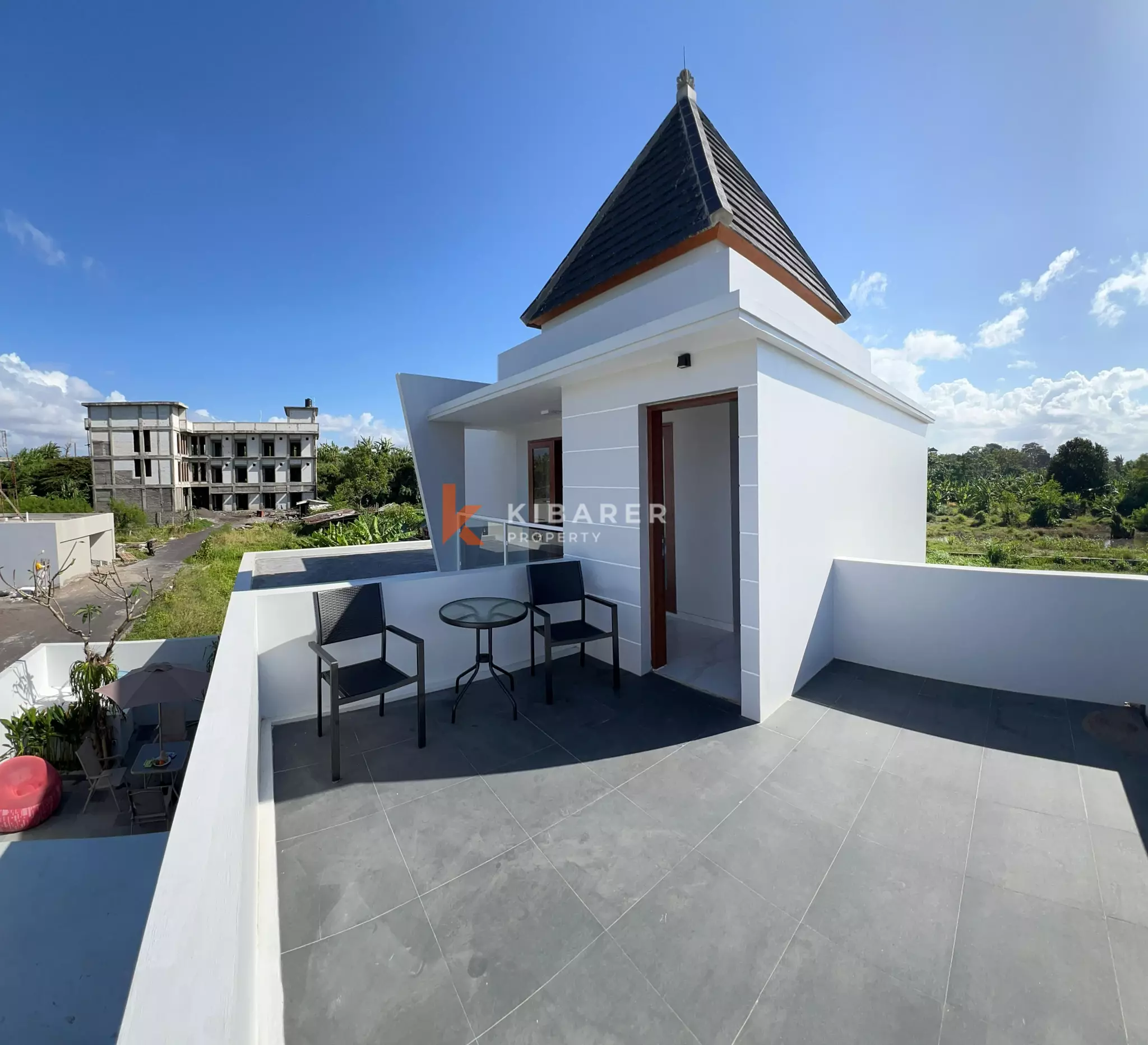 Modern Tropical Three-Bedroom Open Living Villa with Private Pool in Sanur