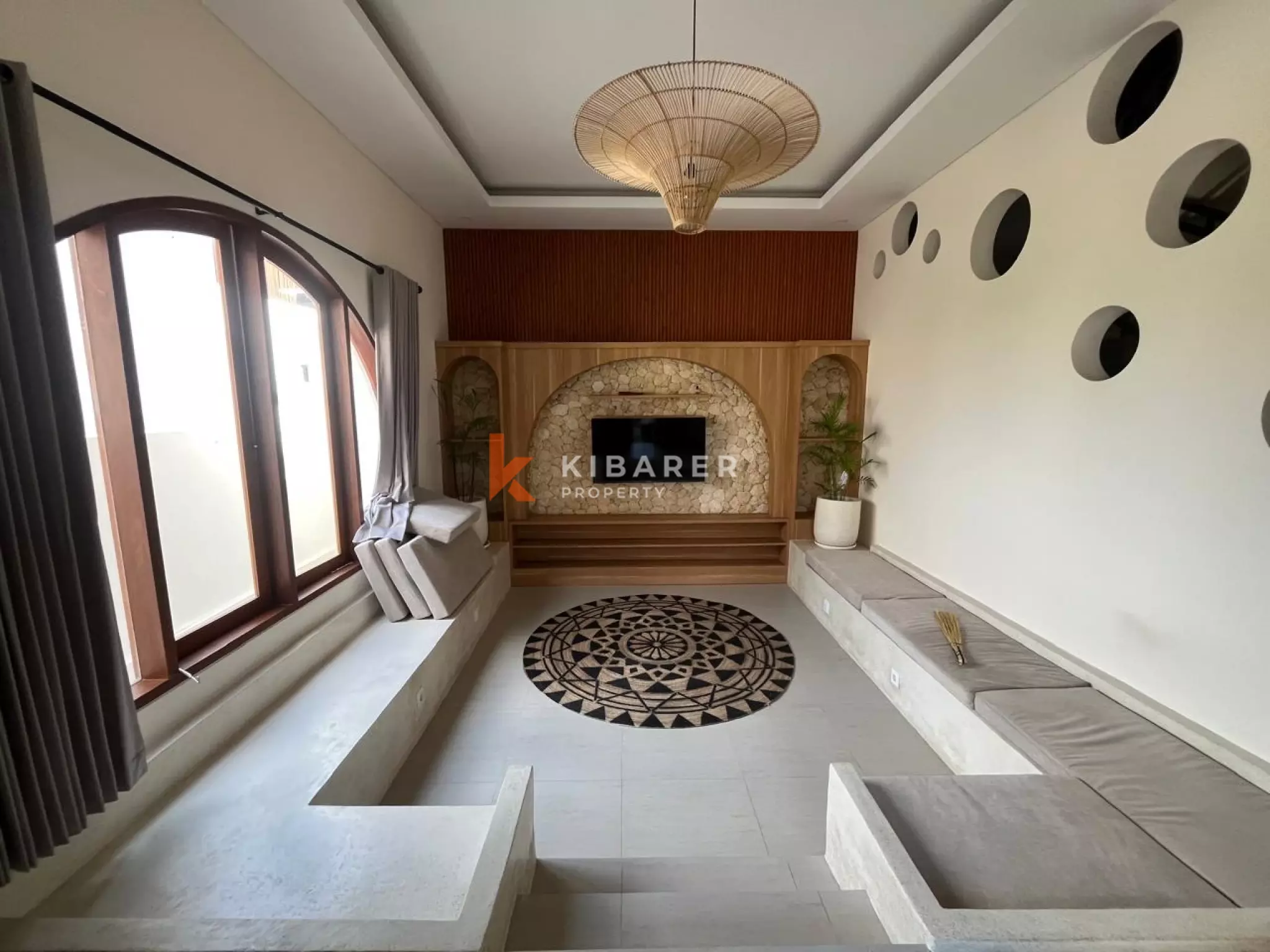 A Fresh Four Bedroom New Villa in Abasan Near Berawa